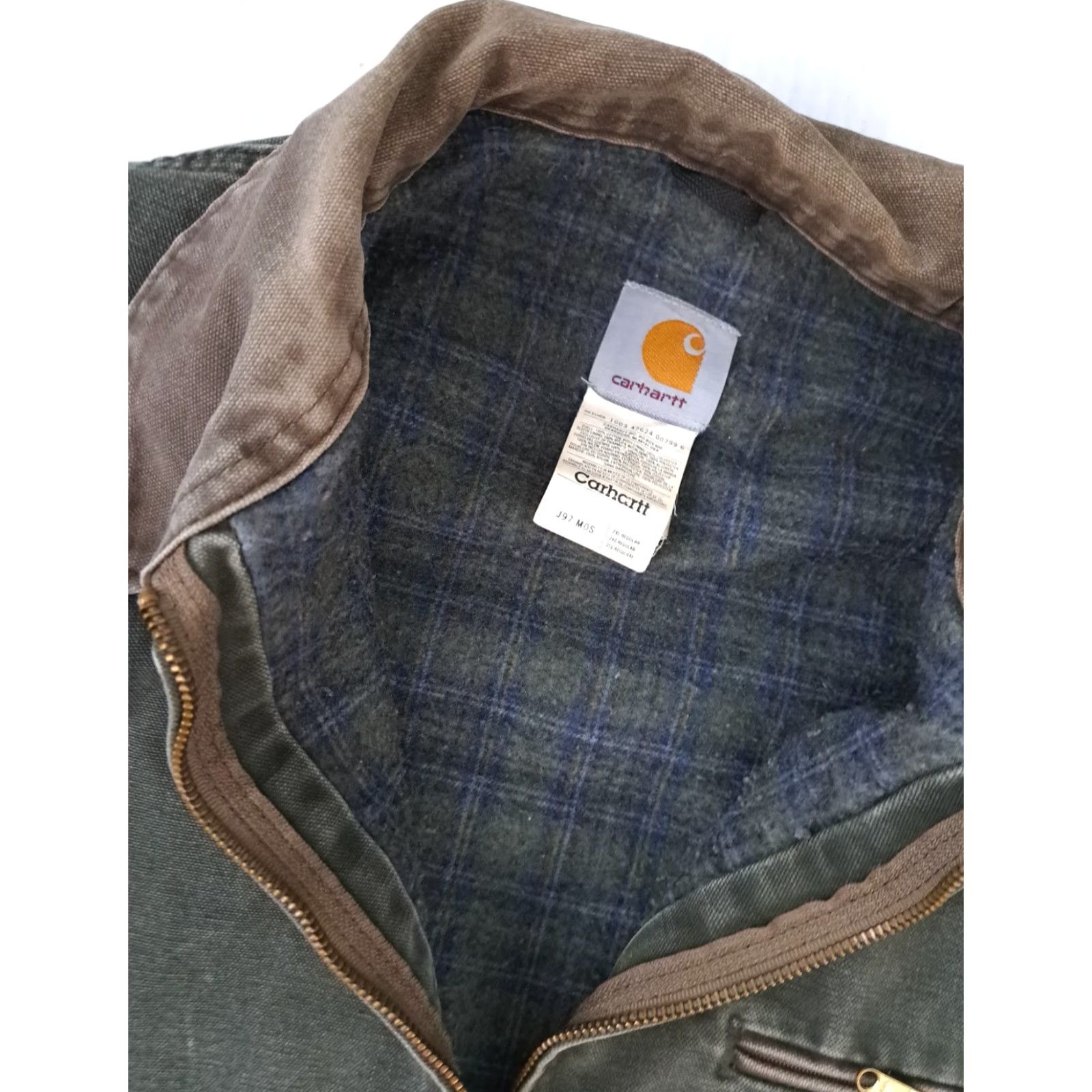 Carhartt VINTAGE Carhartt J97 Moss Green 2XL Full Zip Bomber Jacket Unisex Adults Winter Lined Polyester Canvas Workwear Green Jacket Size US XXL / EU 58 / 5 - 3 Thumbnail