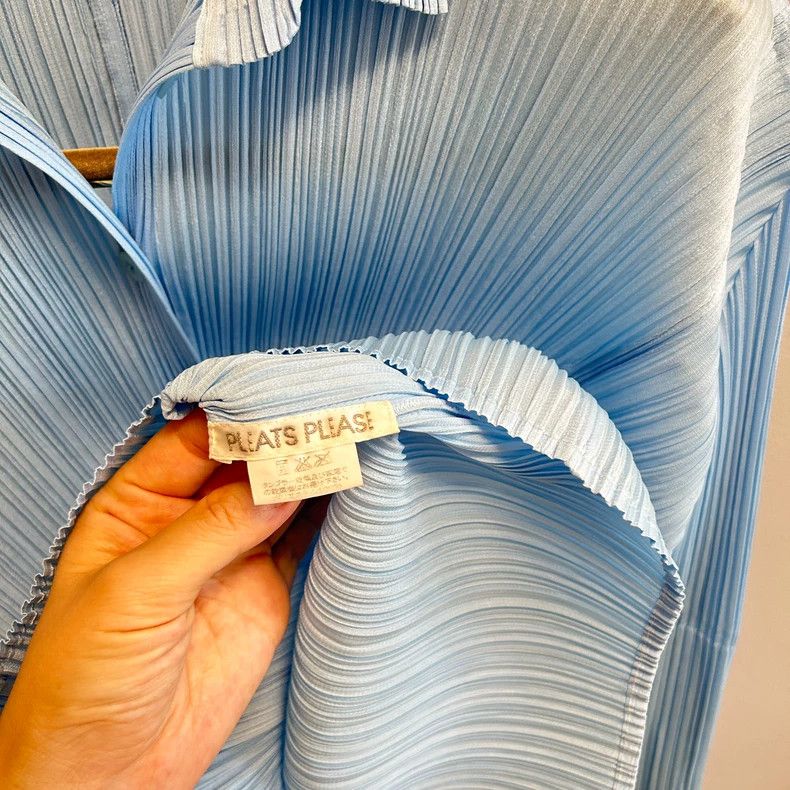 Issey Miyake Issey Miyake size:4 Blue cardigan Size XS / US 0-2 / IT 36-38 - 3 Thumbnail