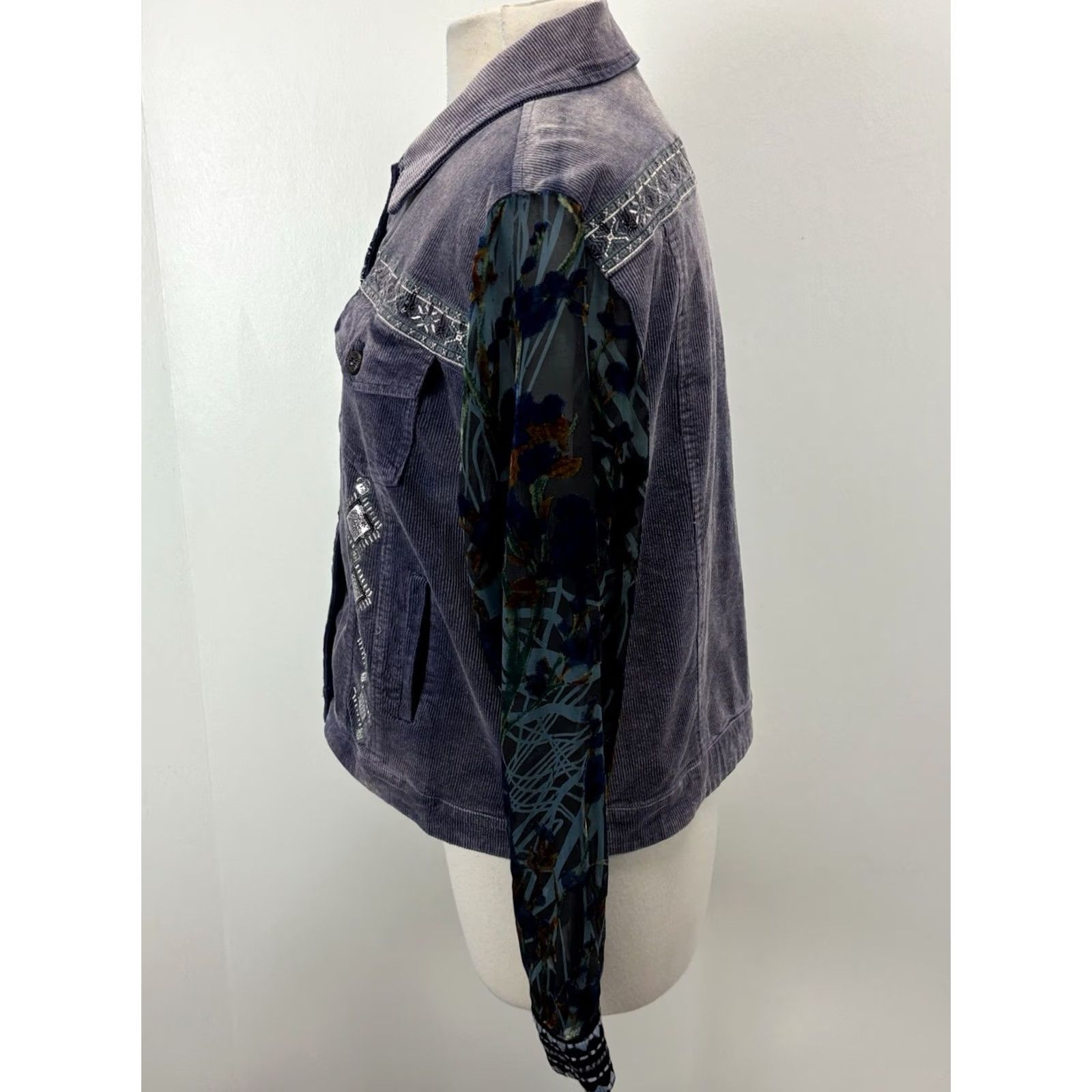 Vintage John Mark Corduroy Trucker Jacket Women’s L Beaded Sheer Floral Sleeves Boho Size L / US 10 / IT 46 - 2 Thumbnail