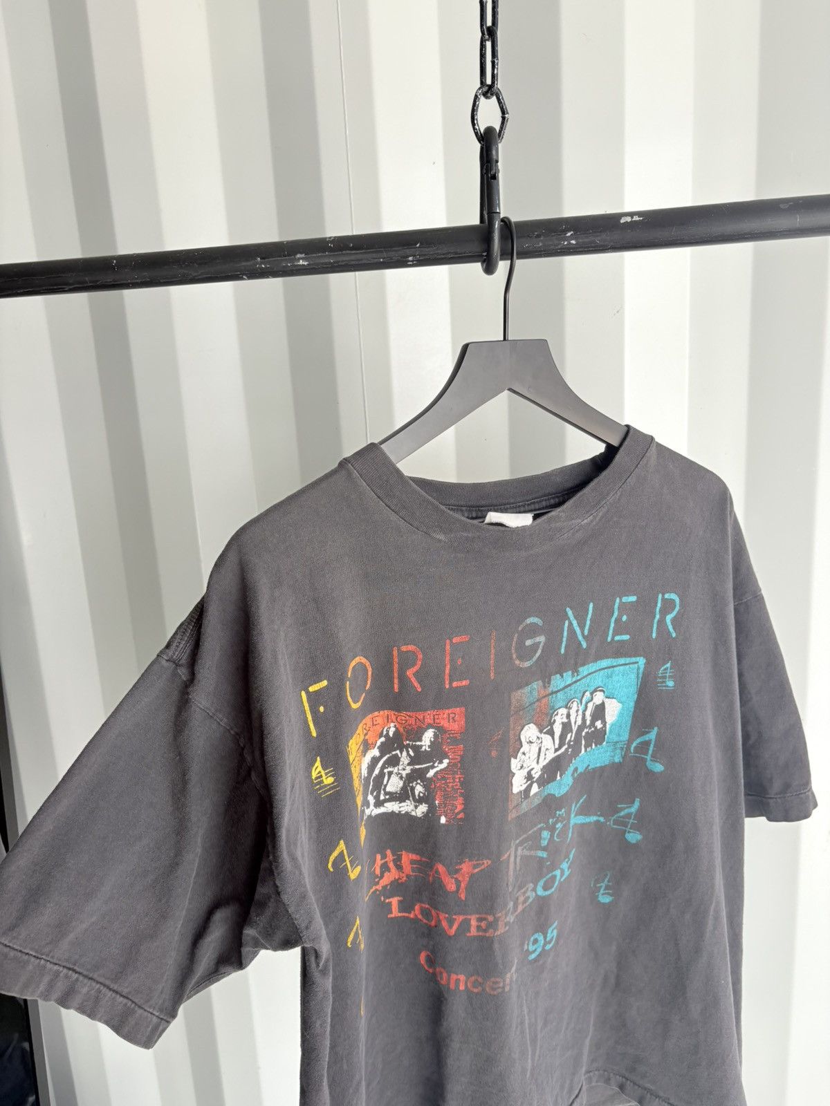Band Tees Thrashed Foreigner Boxy Sun Faded Distressed ERD GRUNGE Size US XL / EU 56 / 4 - 4 Thumbnail