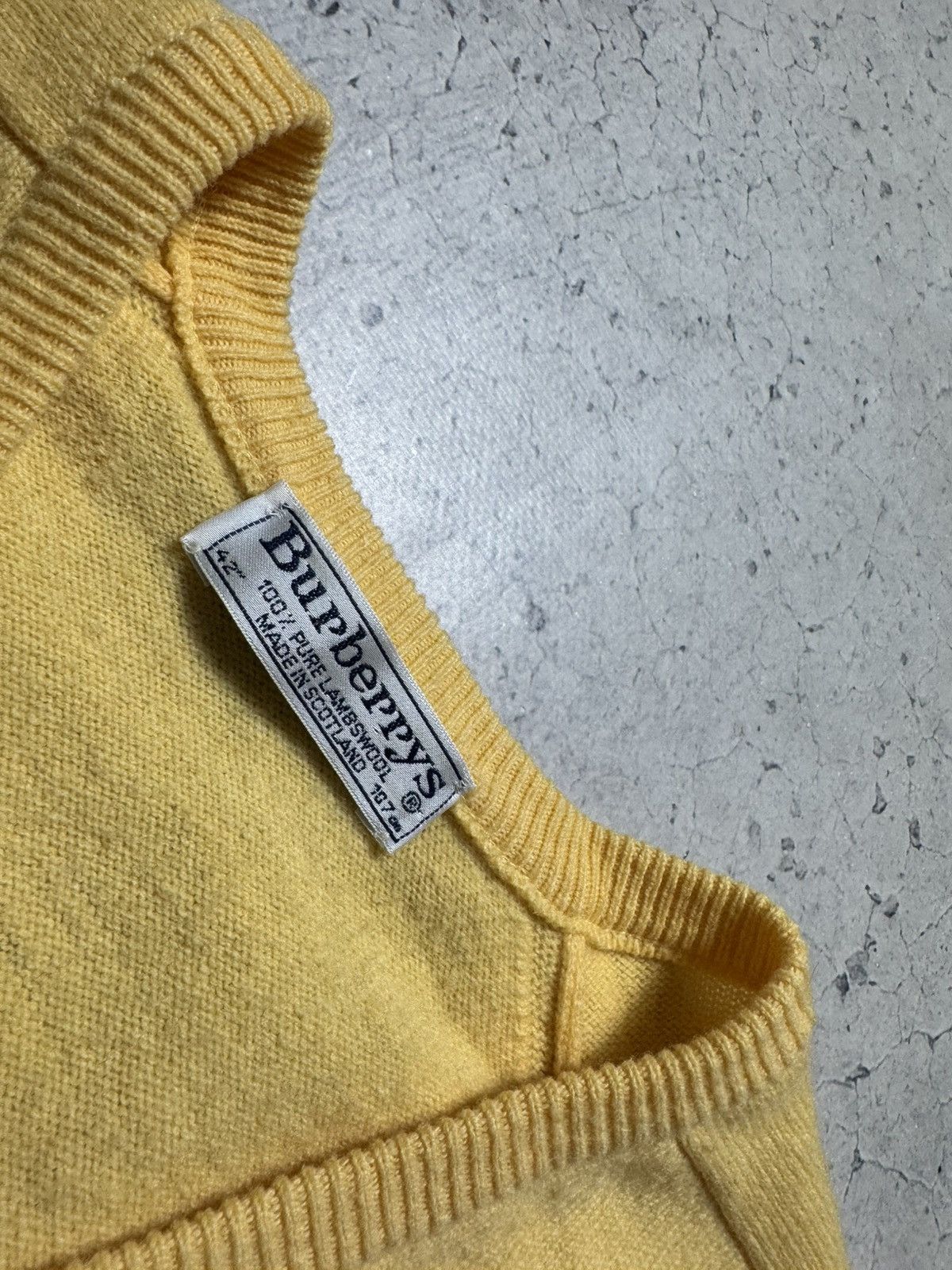 Burberry Burberrys Wool Sweater Vintage 90’s Size US S / EU 44-46 / 1 - 5 Thumbnail