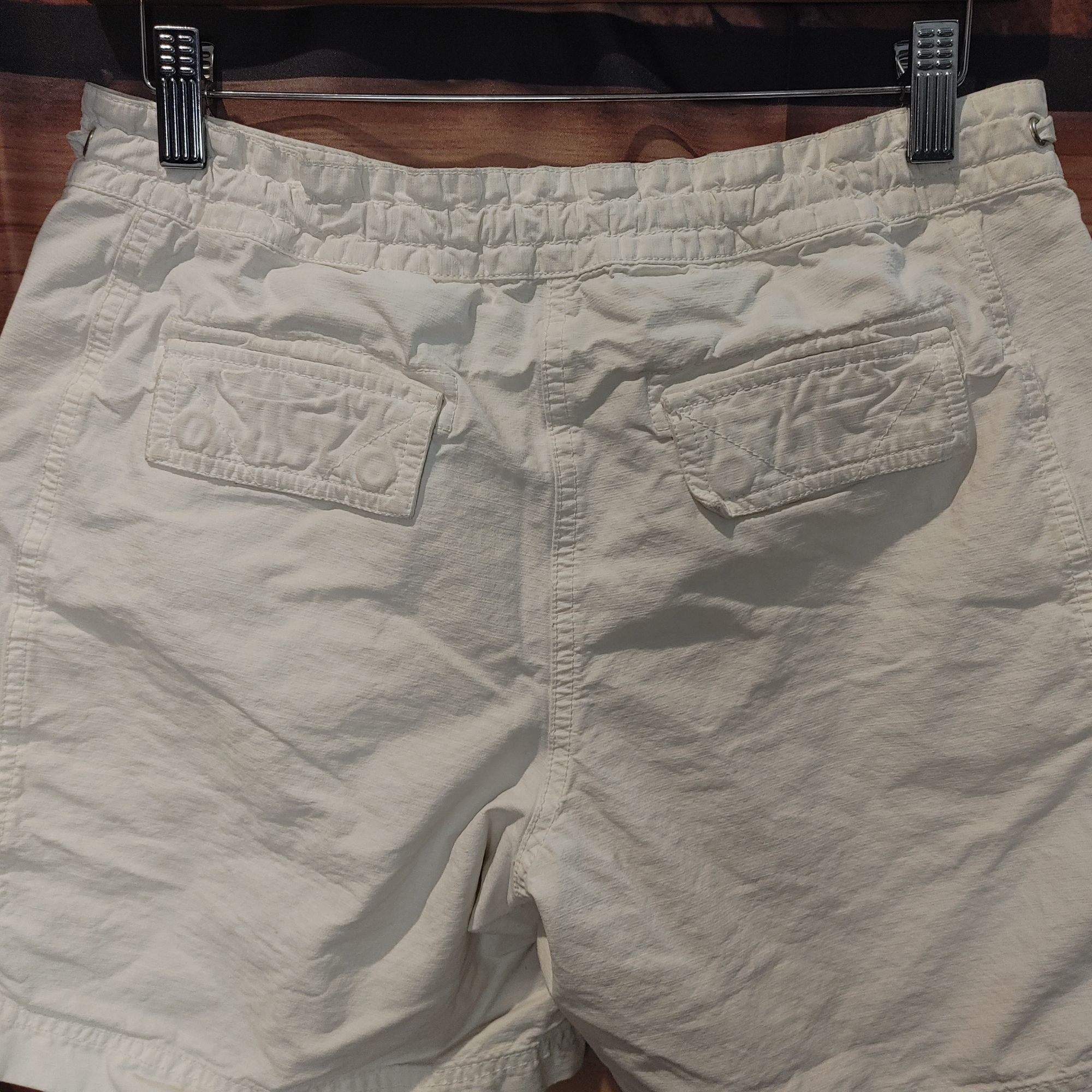 Other J.Crew Women's White Cargo "Favorite Fit" Shorts 4 Size 27" / US 4 / IT 40 - 2 Thumbnail