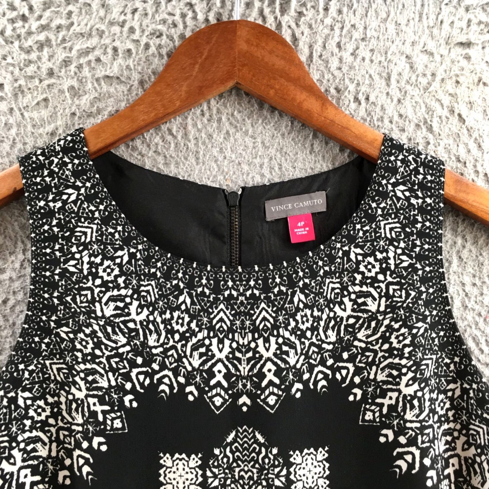 Vince Camuto Vince Camuto Dress Womens 4P Black White Geometric Print Sleeveless Sheath Top Size S / US 4 / IT 40 - 3 Thumbnail