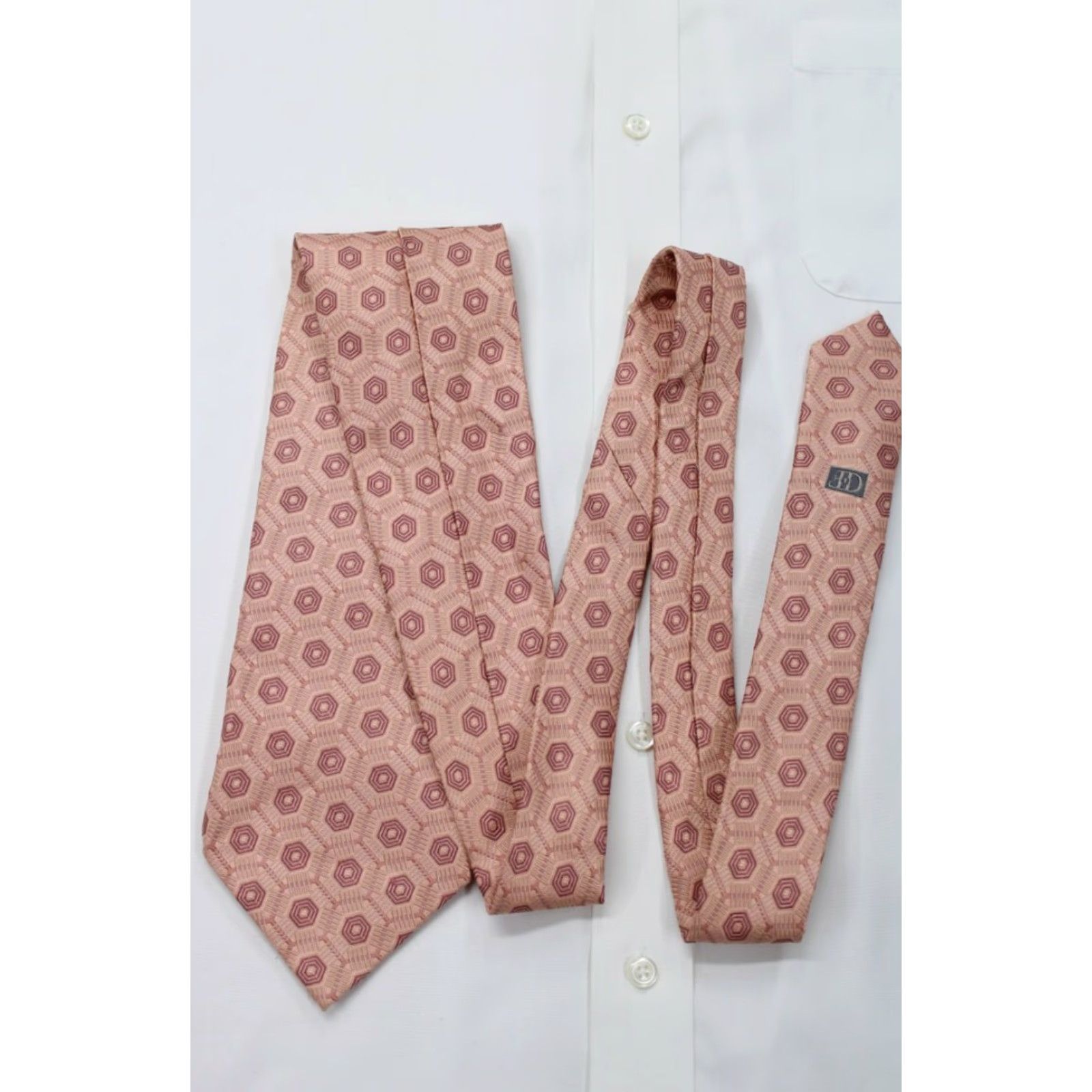 Vintage Daniel de Fasson Trifold Necktie Men's Peachy-Pink 58" x 4" Designer Silk Tie Geometric Pattern Money Stylish Size ONE SIZE - 6 Thumbnail