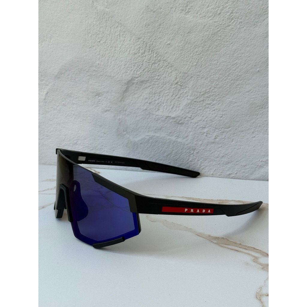 Prada NEW Prada Sport PS04WS Sunglasses in Black Blue Mirror $480 Size ONE SIZE - 4 Thumbnail