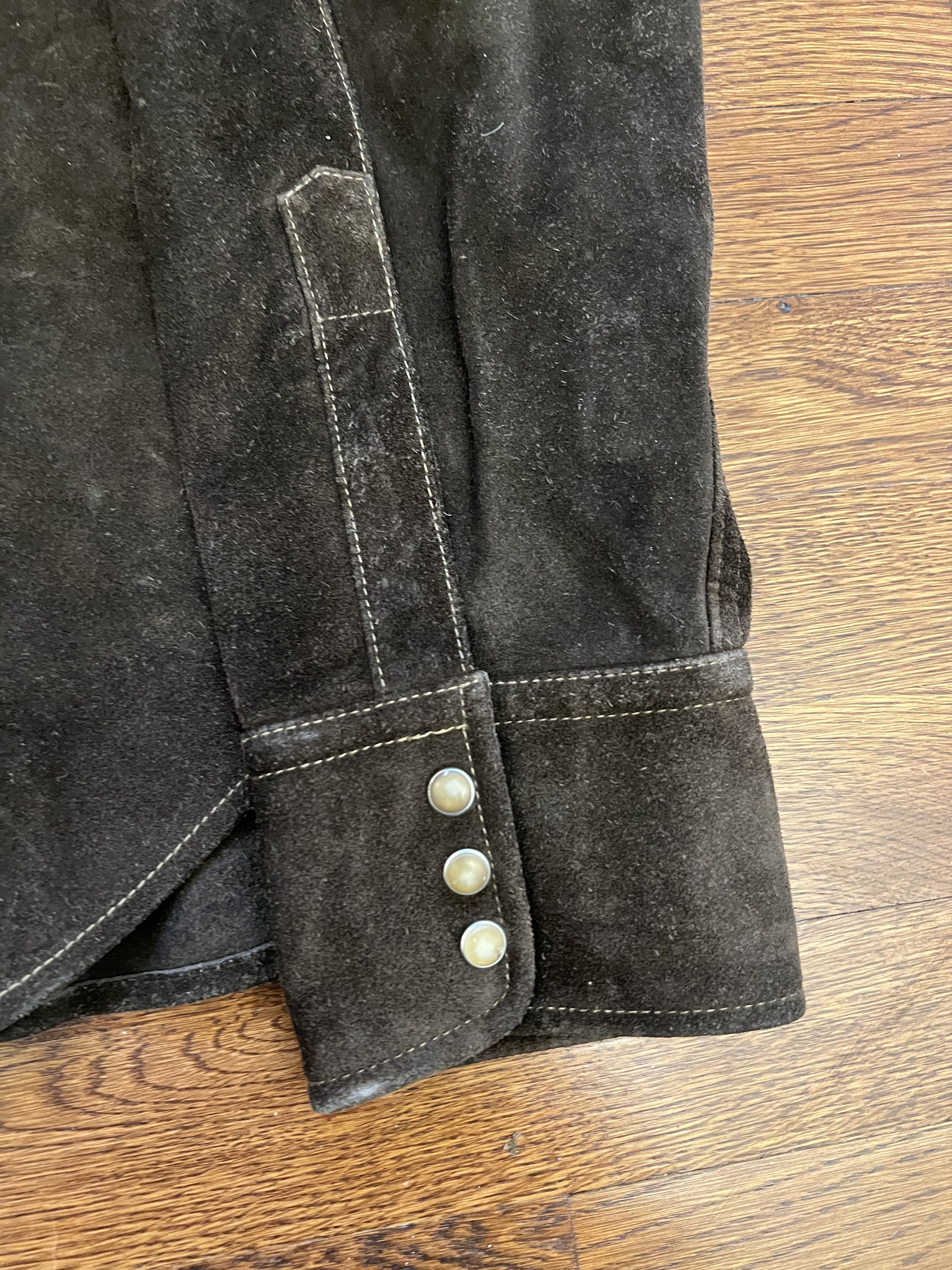Gap Cow split Suede Cowboy button up long sleeve