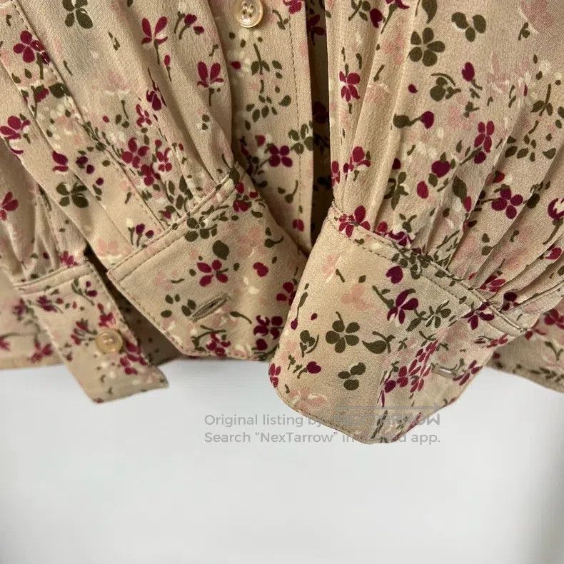 Saint Laurent Paris Saint Laurent Paris Floral Pattern Silk Shirt Size XS / US 0-2 / IT 36-38 - 6 Thumbnail