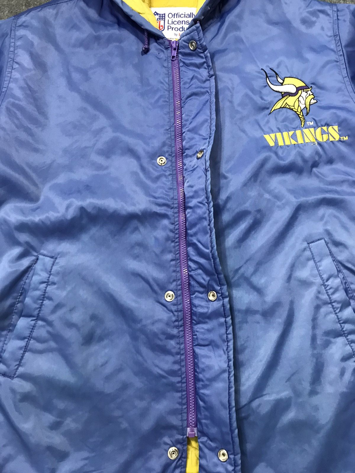 NFL NFL Viking Team Hooded Jacket Quilted Padded Inner Big Logo Size US XL / EU 56 / 4 - 7 Thumbnail