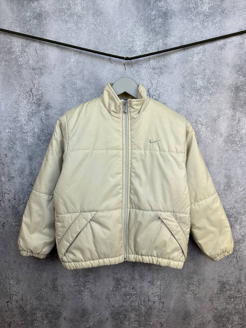 Nike Nike Y2K Puffer Padded Jacket Nylon Swoosh Cream Quilted Size M / US 6-8 / IT 42-44 - 1 Thumbnail