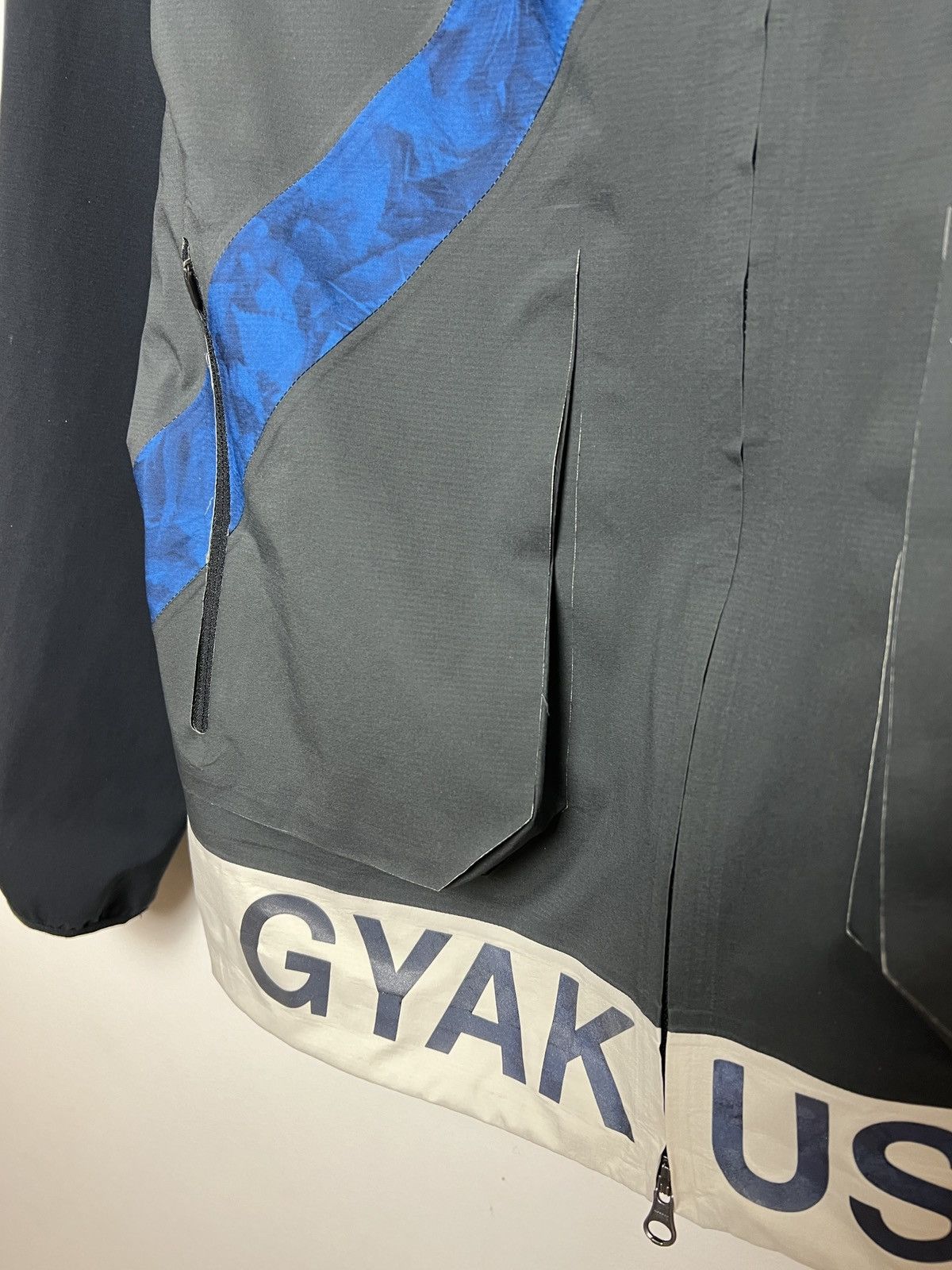 Nike × Undercover This Nike x Undercover Gyakusou tech jacket s-m Size US S / EU 44-46 / 1 - 6 Thumbnail