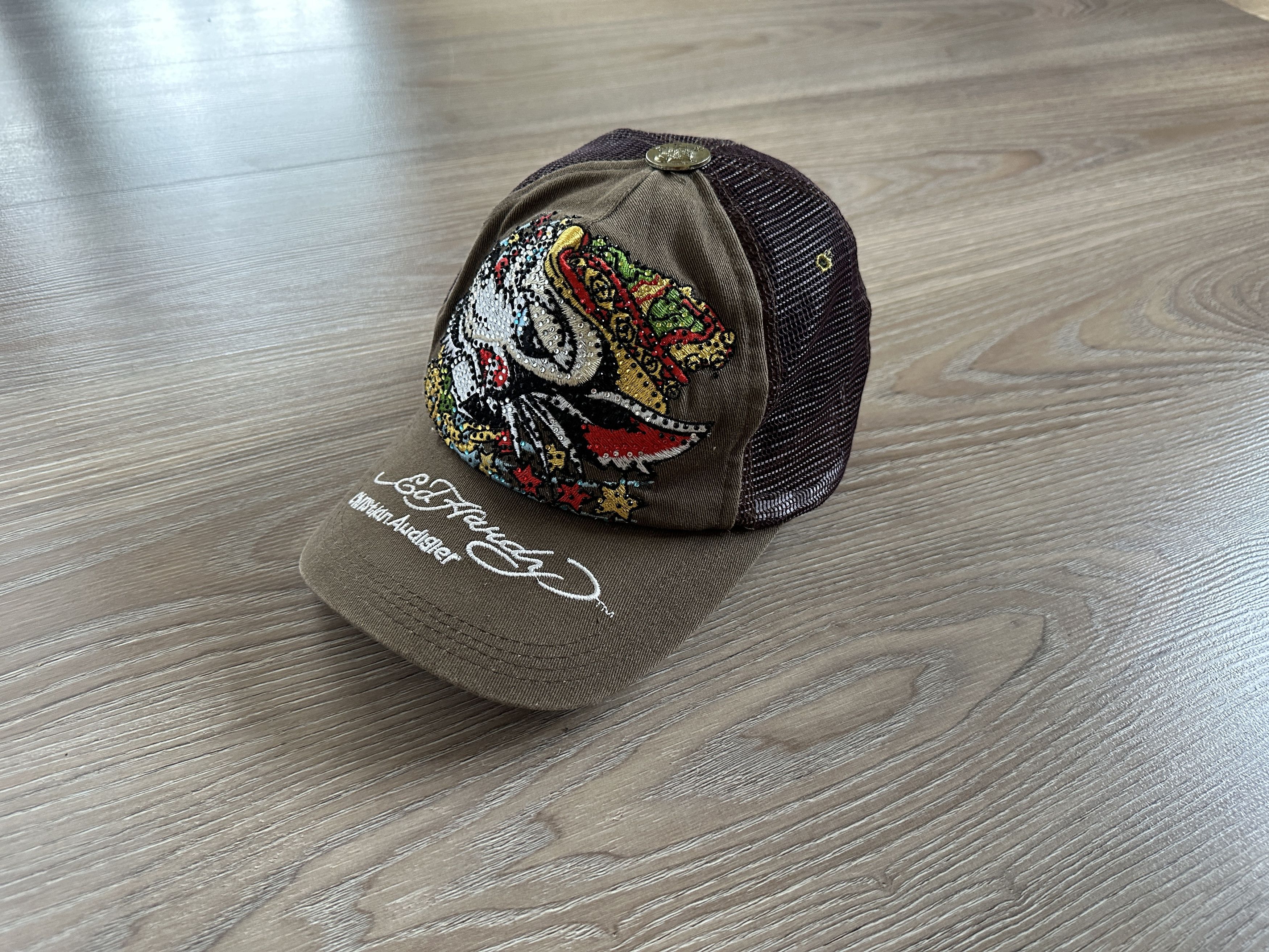 Christian Audigier × Ed Hardy × Vintage Vintage Ed Hardy Brown Cap Trucker Size ONE SIZE - 1 Thumbnail