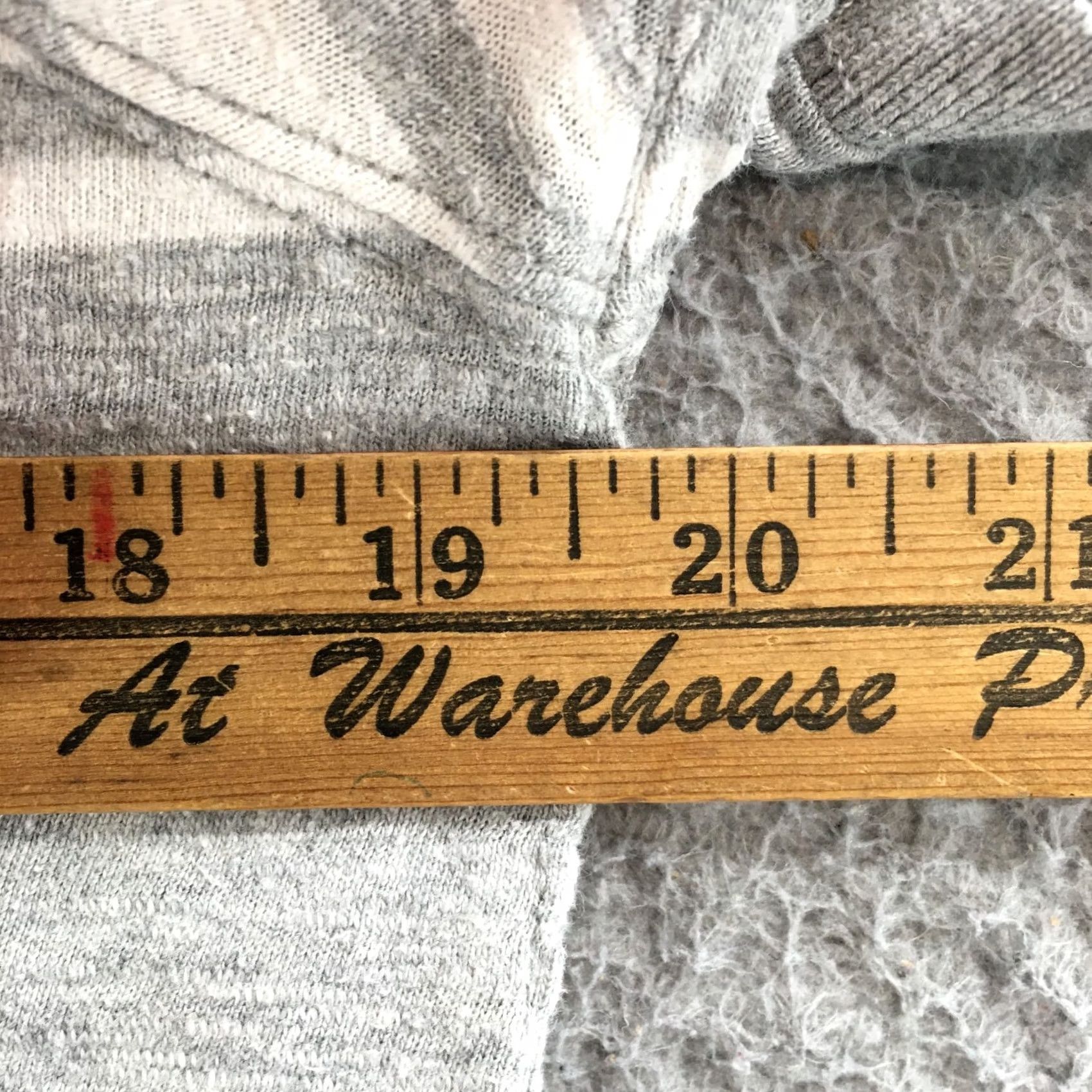 American Eagle Outfitters American Eagle Outfitters Polo Shirt Mens M Striped Gray White Vintage Fit Polo Shirt Mens M Gray White Striped Size US M / EU 48-50 / 2 - 6 Thumbnail