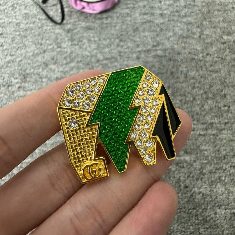 Gucci Gucci Show Elephant Rhinestone Ring 2502-Nextarrow Size ONE SIZE - 2 Thumbnail