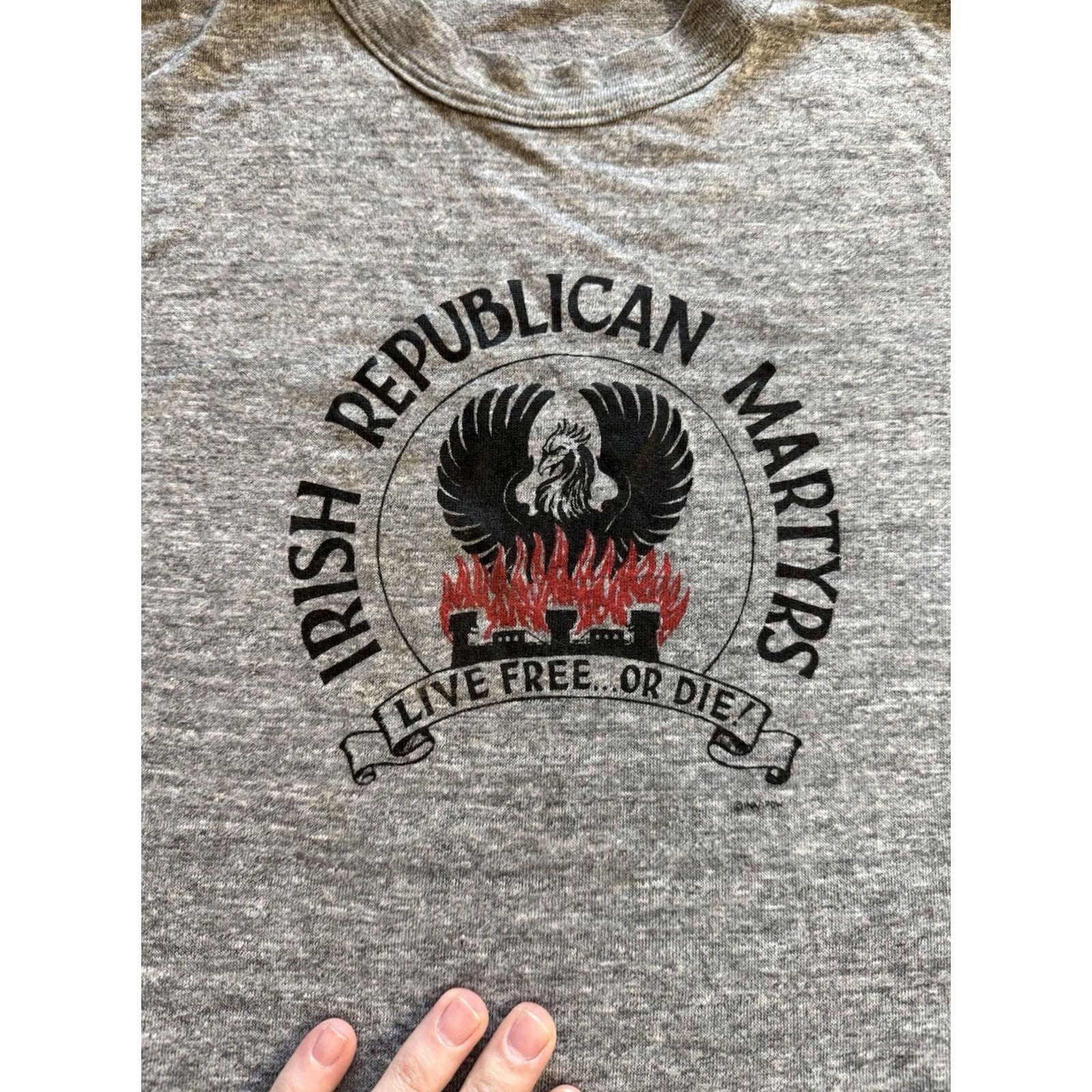 Russell Athletic VINTAGE 80s Irish Martyrs POW T Shirt Sz M The Troubles Bobby Sands Long Kesh Shirt Mens Gray 80s Russell Athletic Size US M / EU 48-50 / 2 - 2 Thumbnail