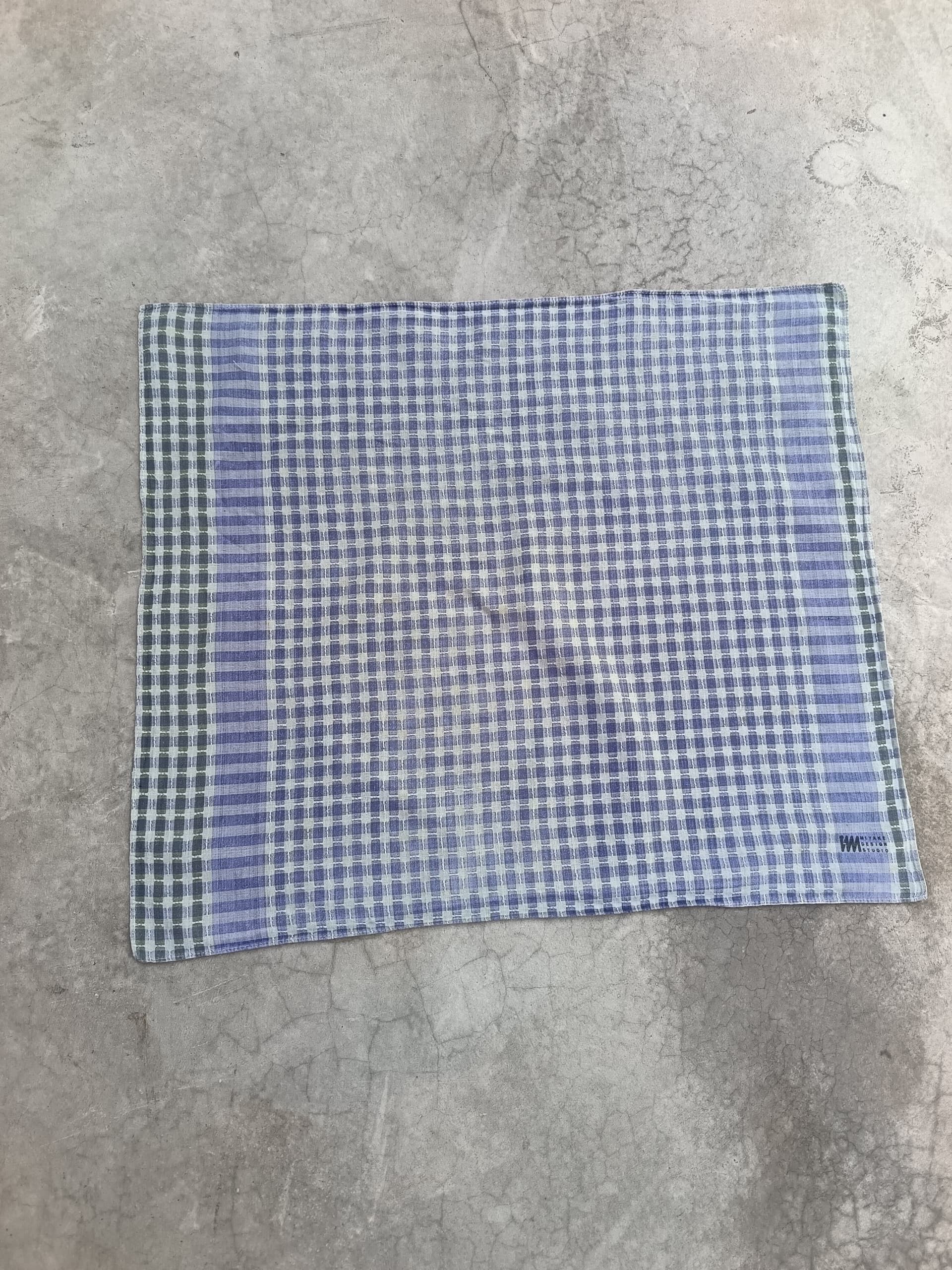 Issey Miyake Issey miyake design studio handkerchief Size ONE SIZE - 2 Thumbnail