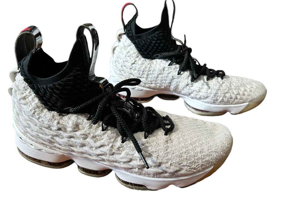 Lebron 15 hot sale off white