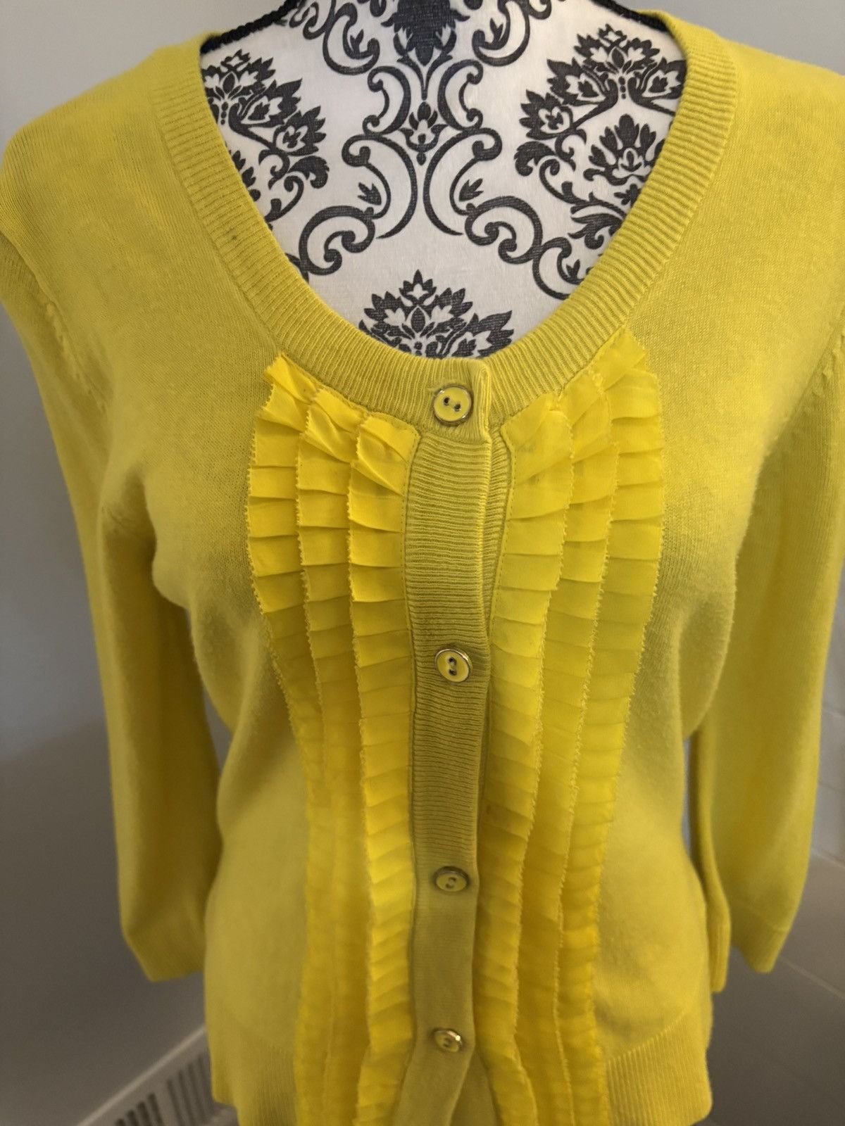 Merona Merona yellow button down sweater cardigan Size M / US 6-8 / IT 42-44 - 2 Thumbnail