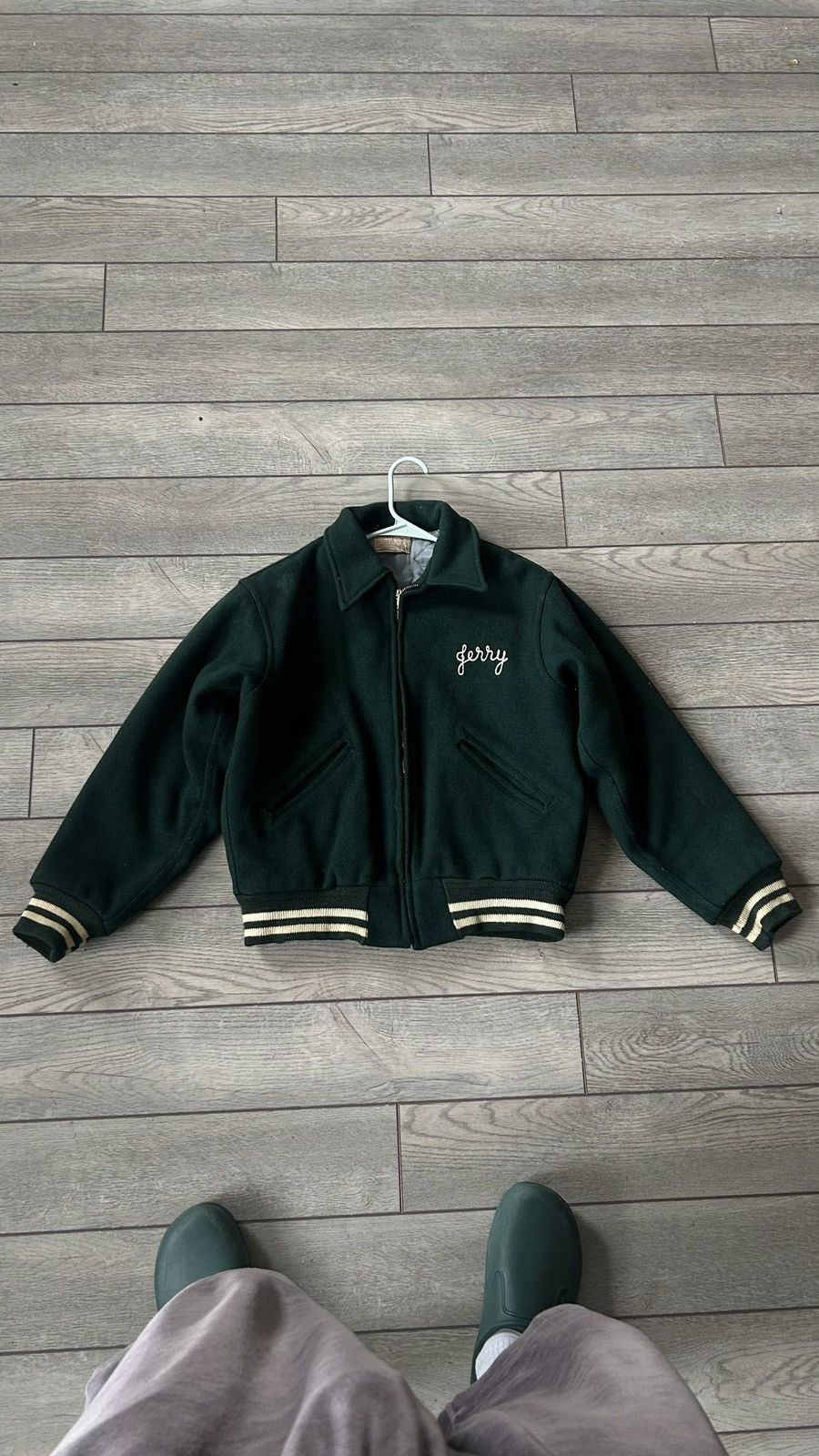 Vintage Vintage green and white varsity jacket Size US S / EU 44-46 / 1 - 1 Thumbnail