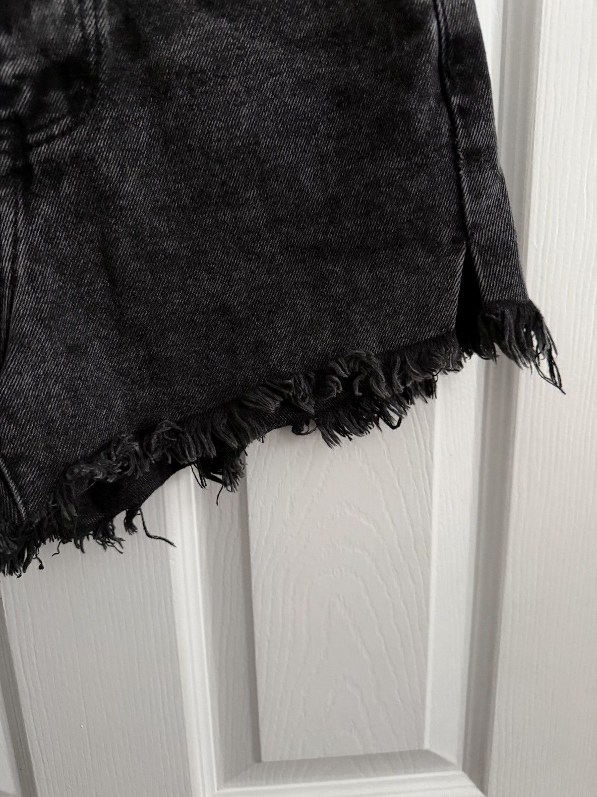 Alexander Wang Alexander Wang Black Denim Bite Shorts Size 26" / US 2 / IT 38 - 3 Thumbnail