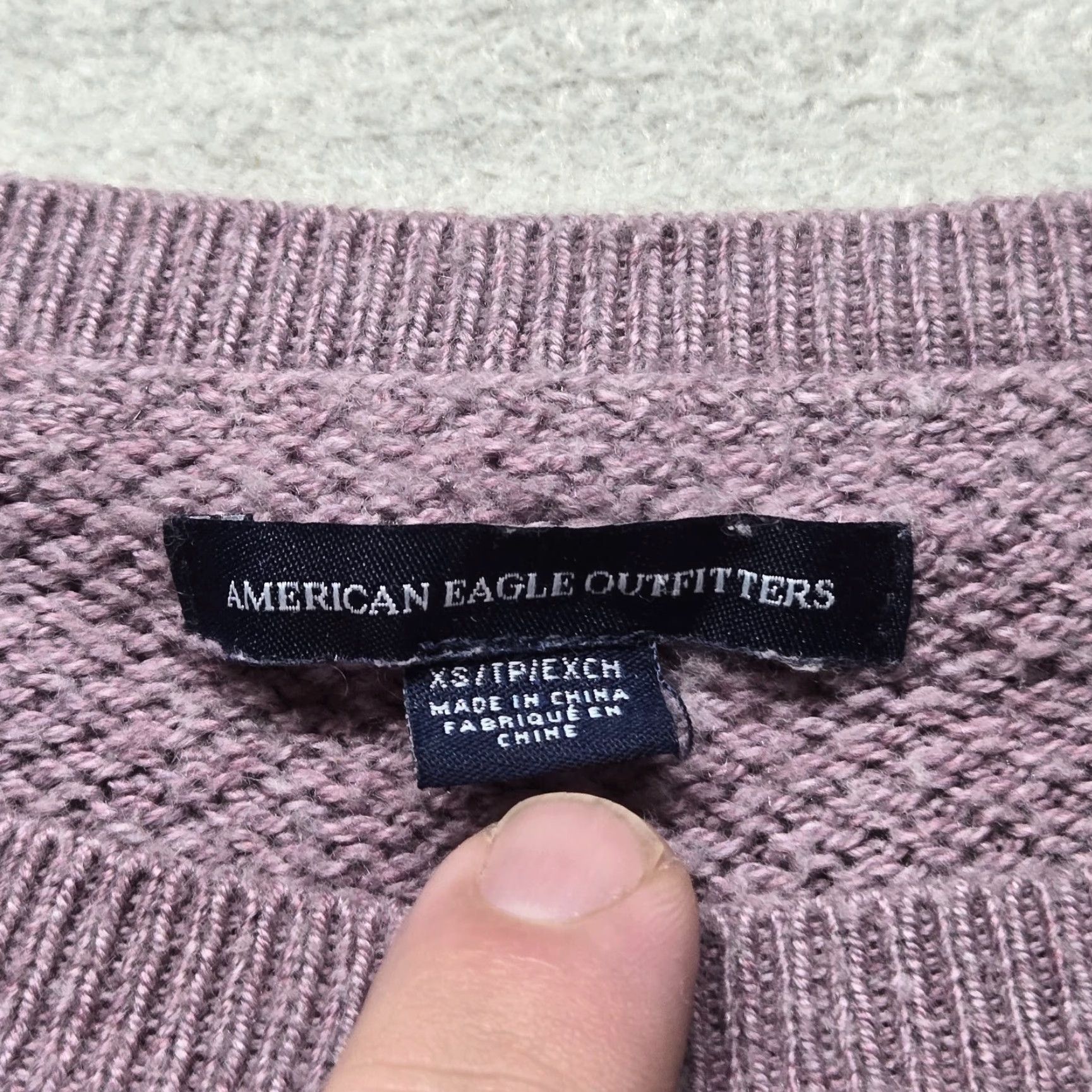 American Eagle Outfitters American Eagle Purple Fade Lightweight Sweater Long Sleeve Adult XS Womens Size XS / US 0-2 / IT 36-38 - 2 Thumbnail