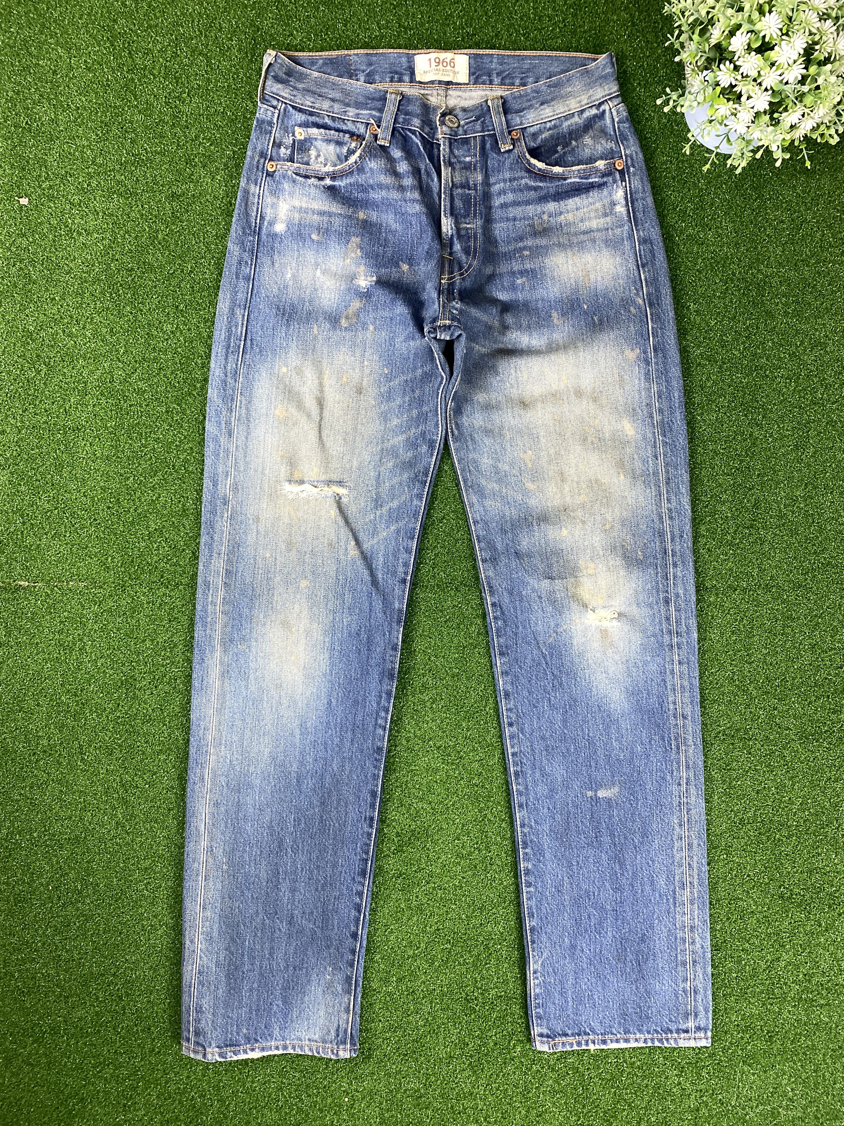 image of Levis x Vintage 90's Vintage Levi's 501 Faded Blue Jeans in Blue Denim, Men's (Size 30)