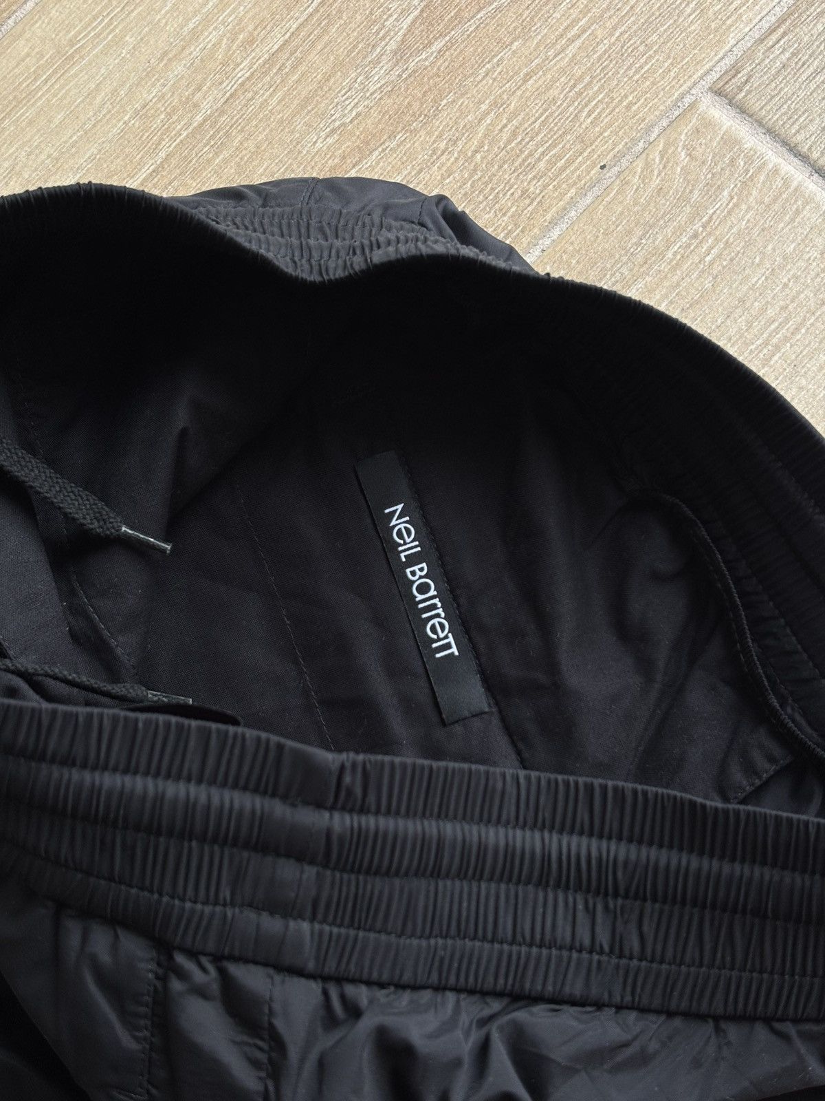 Neil Barrett Neil Barrett Nylon Shorts Size US 30 / EU 46 - 4 Thumbnail
