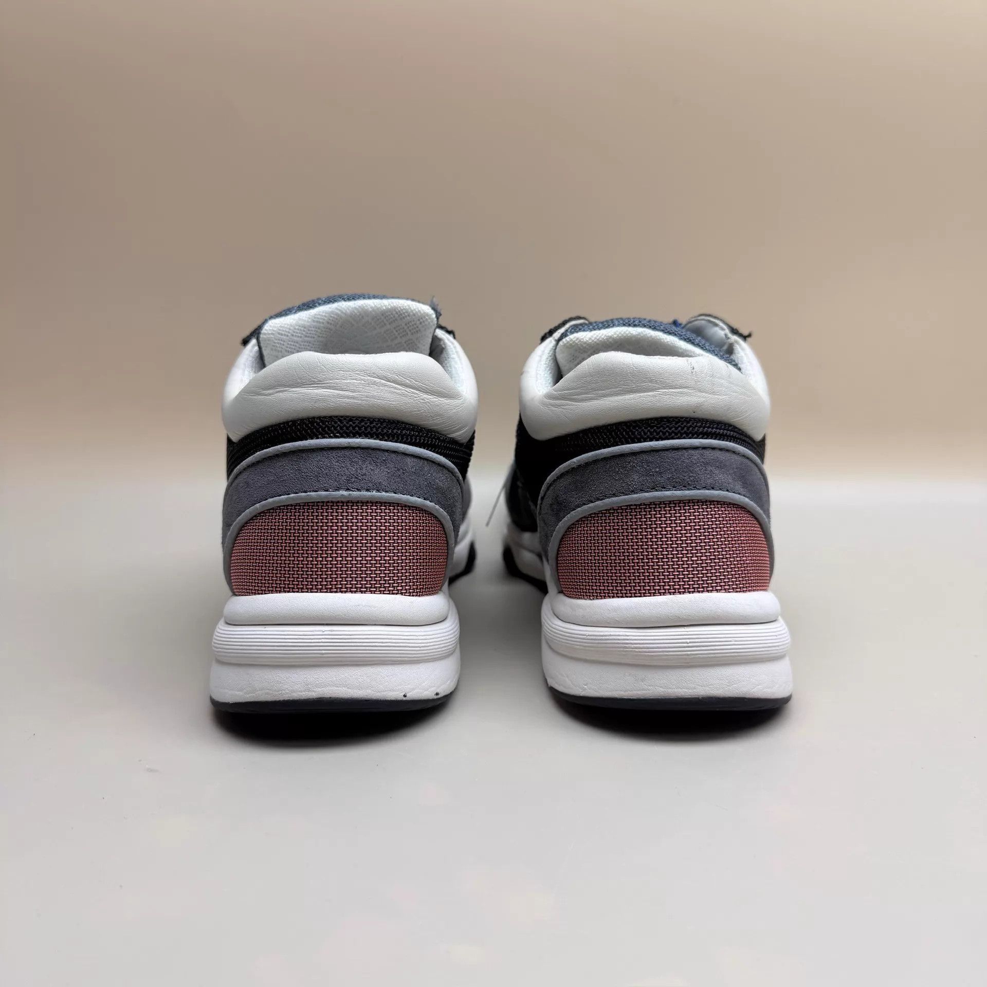 Chanel CHANEL Gray-Pink CC Woven Women's 37.5 Shoes Size US 7 / IT 37 - 3 Thumbnail