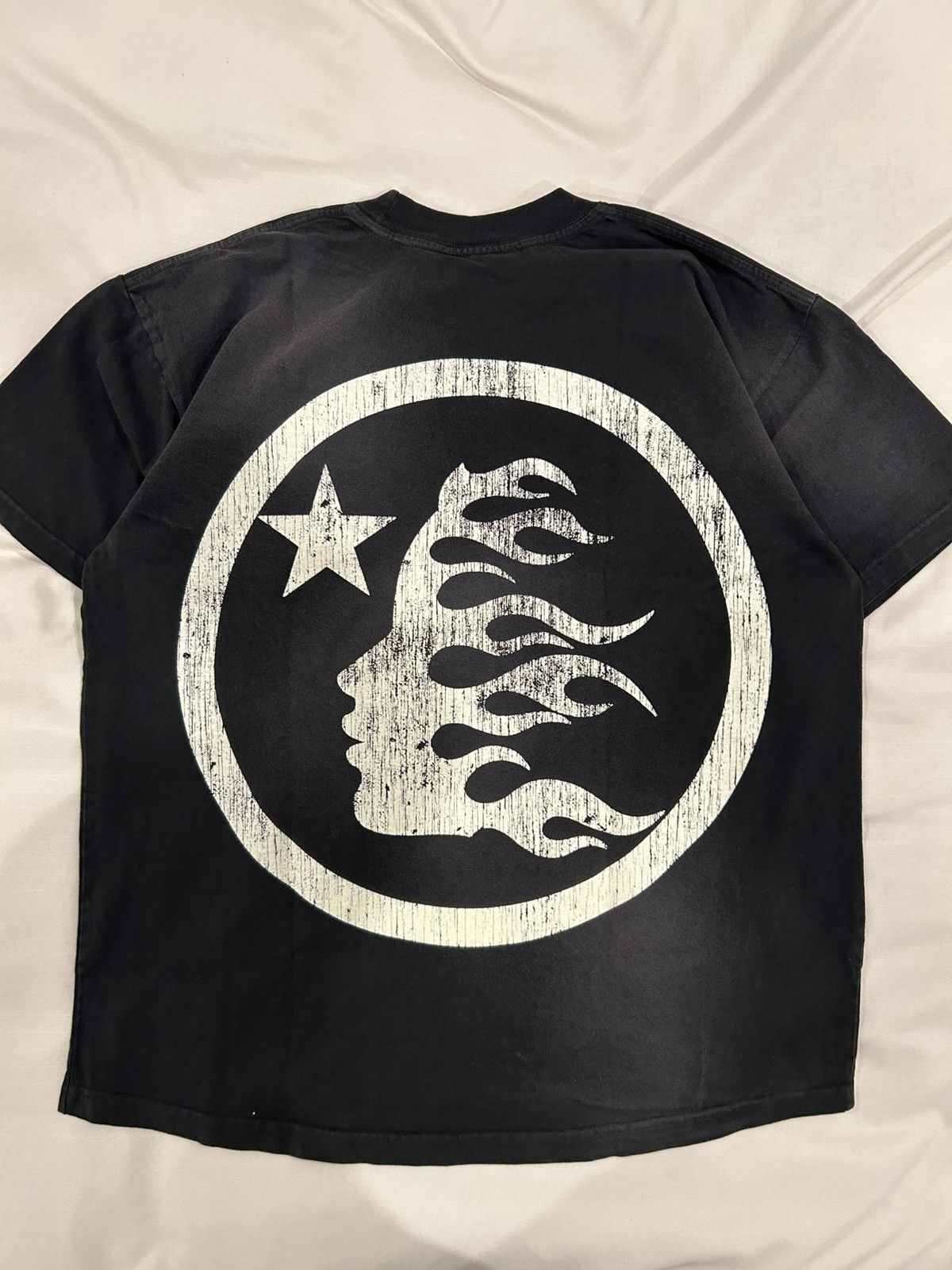 HELLSTAR Hellstar Classic Logo Glow in the Dark Tee ComplexCon Size US L / EU 52-54 / 3 - 9 Thumbnail