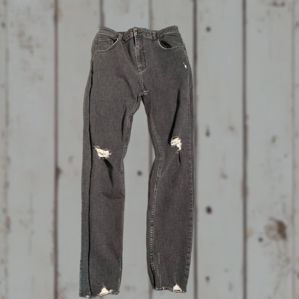 Vintage White fox Distressed Women's Jeans XL Gray Skinny Jeans Women XL Distressed White fox Boutique Distressed Jeans Women XL Gray Skinny Size 40" / US 18 - 1 Thumbnail