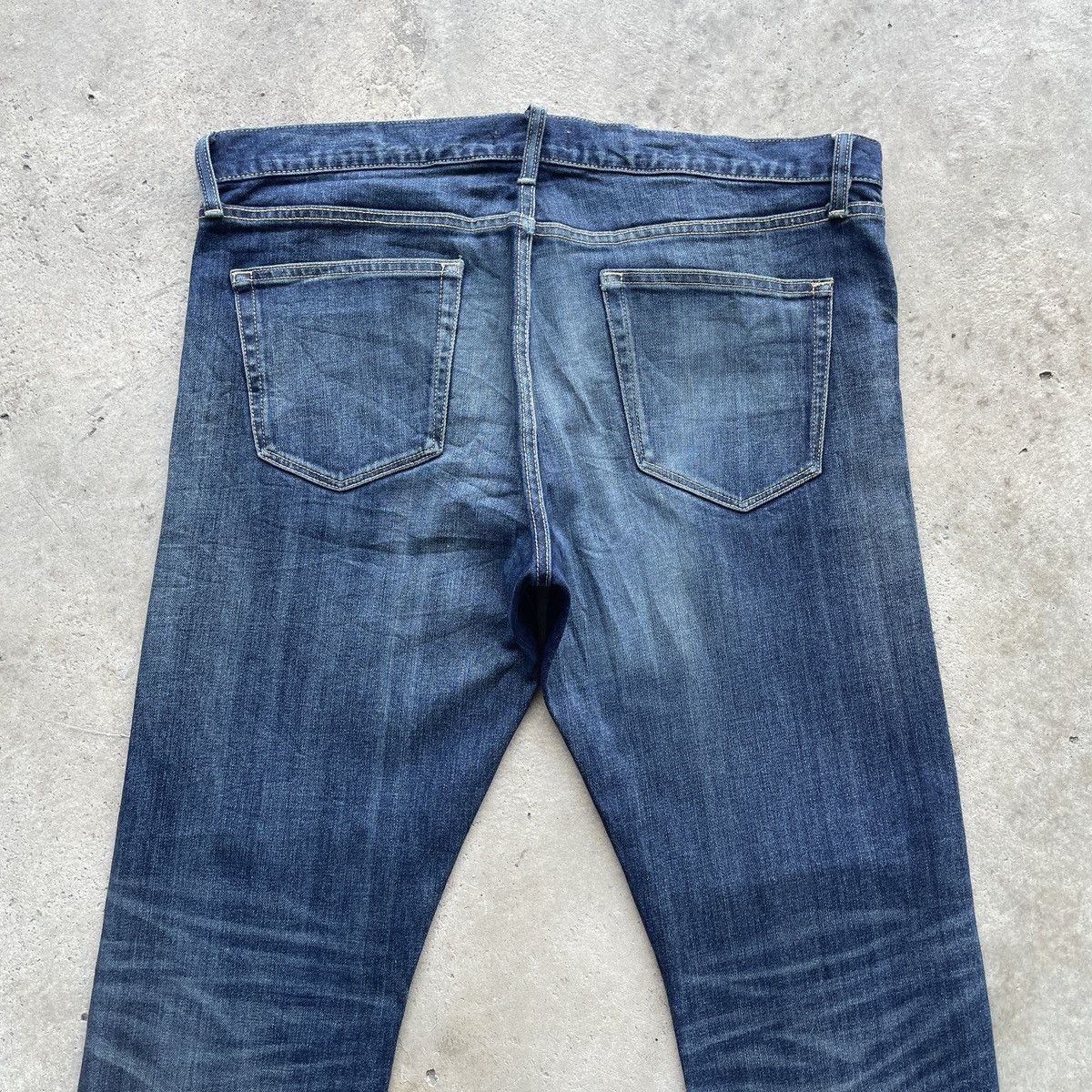 Japanese Brand Vintage Japanese Distressed Jeans MudWash Faded Denim Pants Size US 37 - 8 Thumbnail