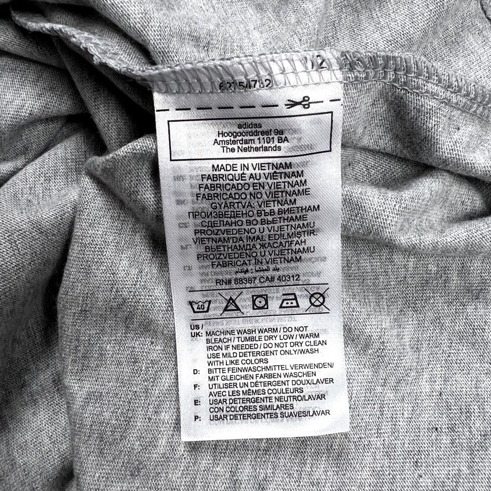 Adidas Adidas Atlanta’s Finest 5K Graphic Shirt Adult Large Performance Activewear Gray Cotton Short Sleeve Crew Neck Heathered Breathing Logo Size US L / EU 52-54 / 3 - 8 Thumbnail