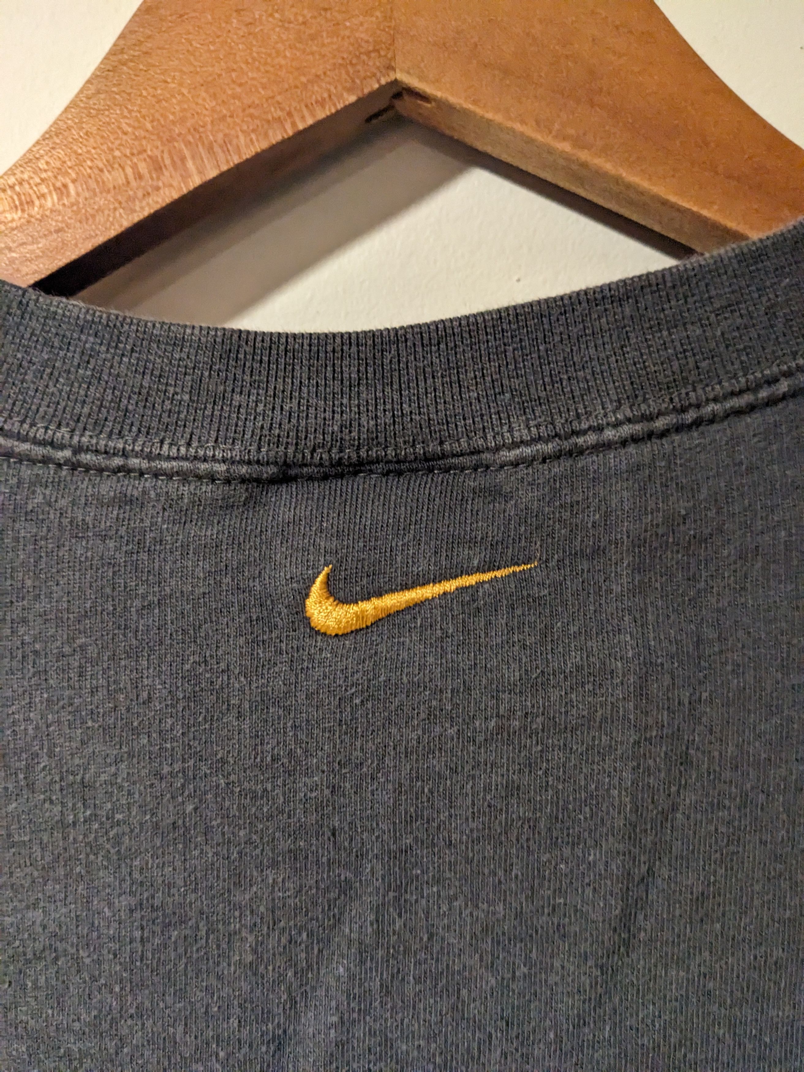 Nike × Vintage Vintage Y2K Nike Spell Out Women's X-Large Gray Sweatshirt Size XL / US 12-14 / IT 48-50 - 6 Thumbnail
