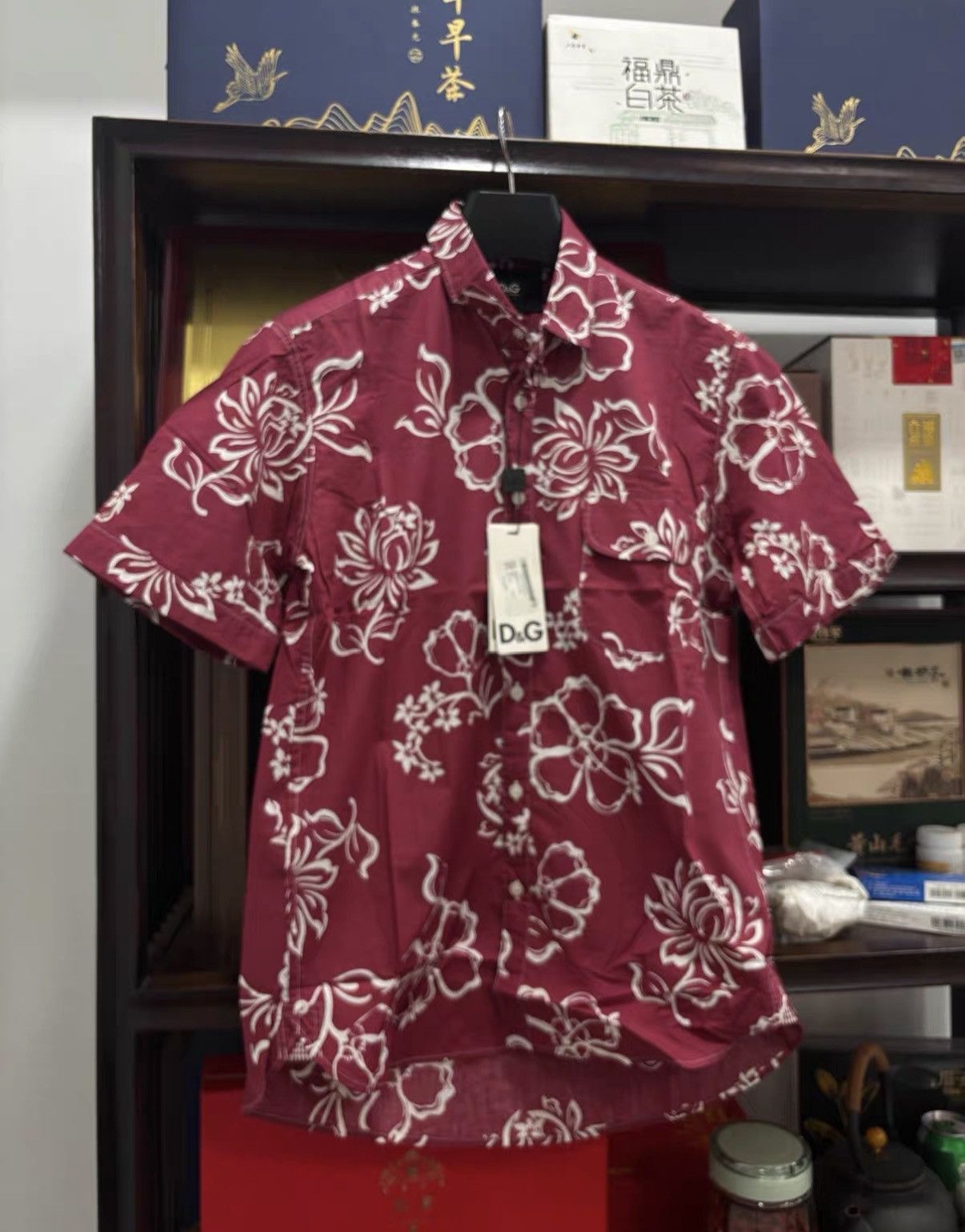 Dolce & Gabbana Dolce & Gabbana Casual Short Sleeve Shirt J2 Size US M / EU 48-50 / 2 - 1 Thumbnail