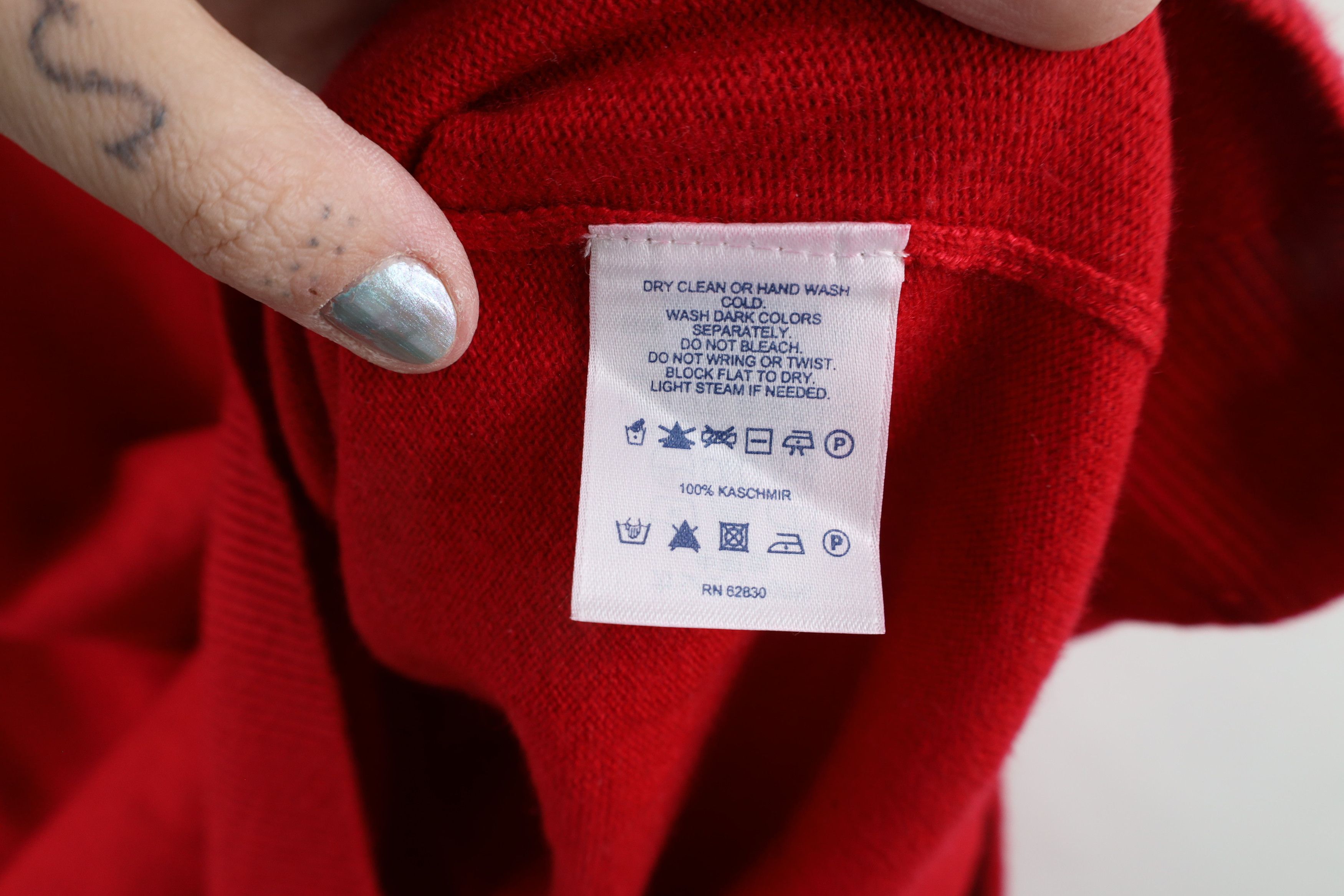 Lands' End × Vintage Vintage Lands End Blank Soft Cashmere Knit Sweater Red Size US L / EU 52-54 / 3 - 7 Thumbnail