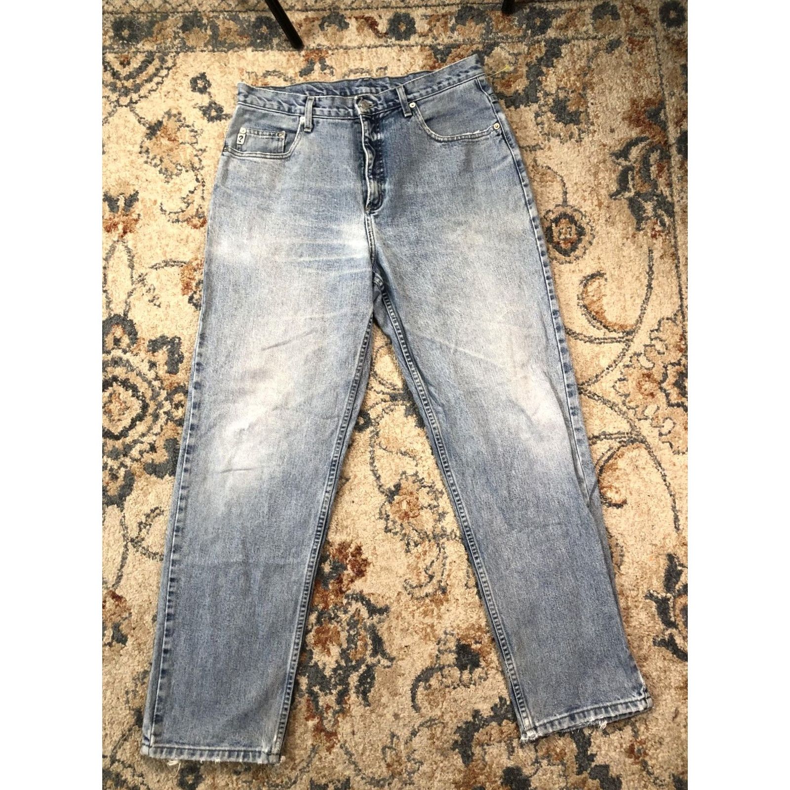 Guess VINTAGE Guess Jeans Mens 33x30 Blue Light Wash Straight Denim USA 90s BB110-30 Size US 33 - 2 Thumbnail