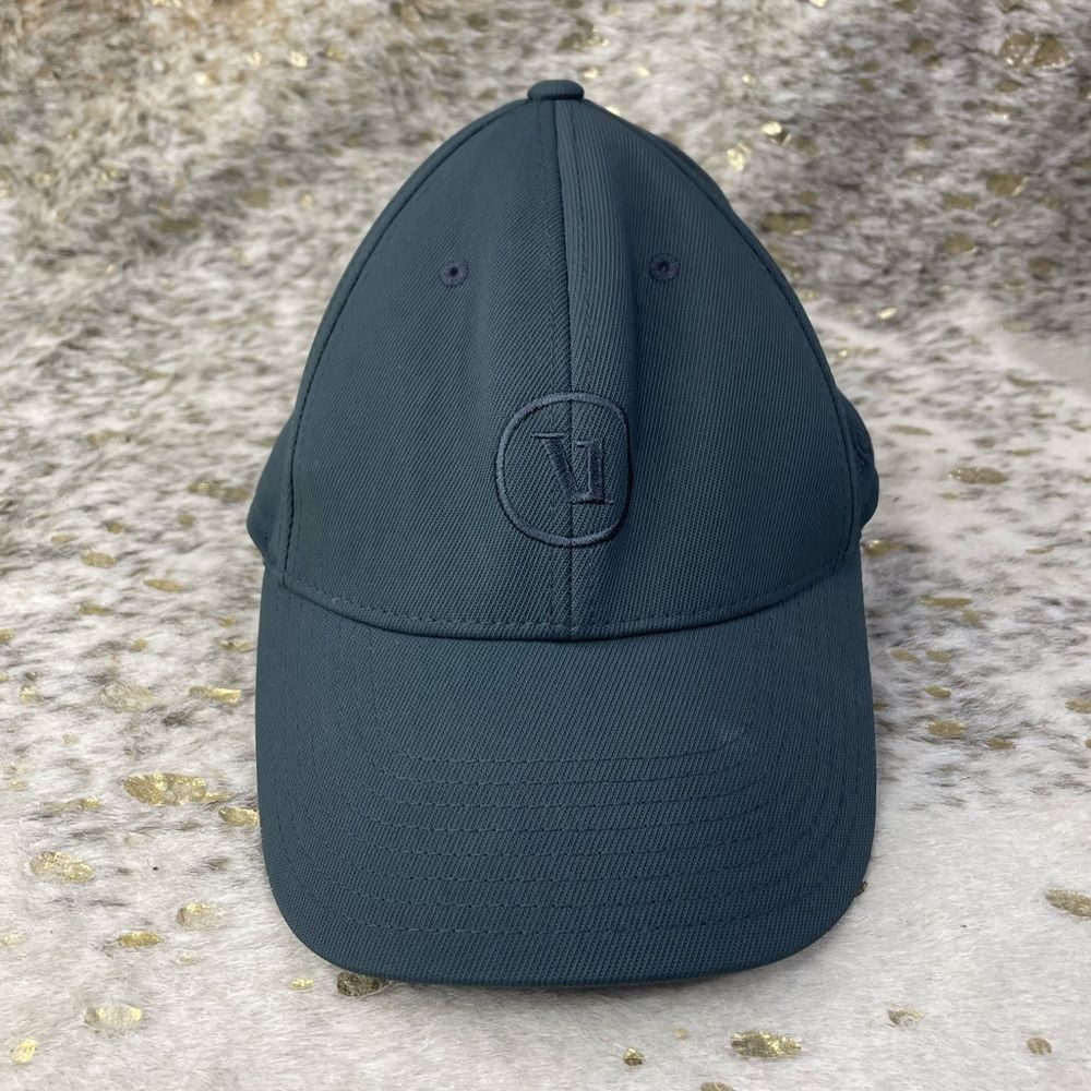 Vuori Vuori Signal Golf Hat Grey One Size Adjustable Size ONE SIZE - 1 Thumbnail
