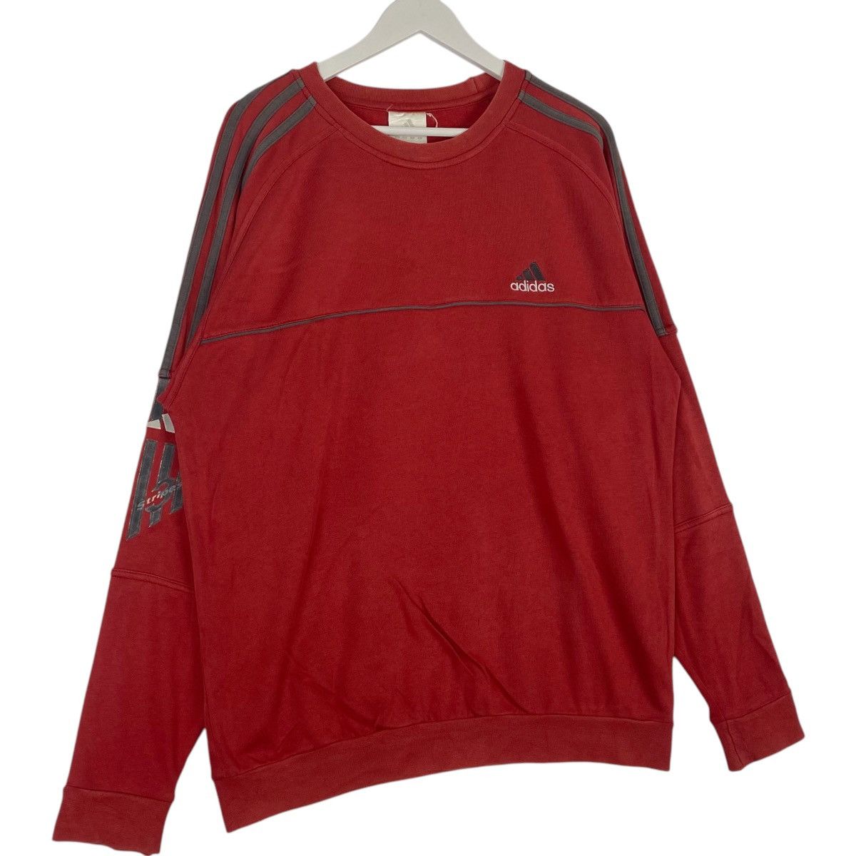 Adidas Vintage Adidas Embroidery Crewneck Sweatshirt Black/Red Size US L / EU 52-54 / 3 - 3 Thumbnail