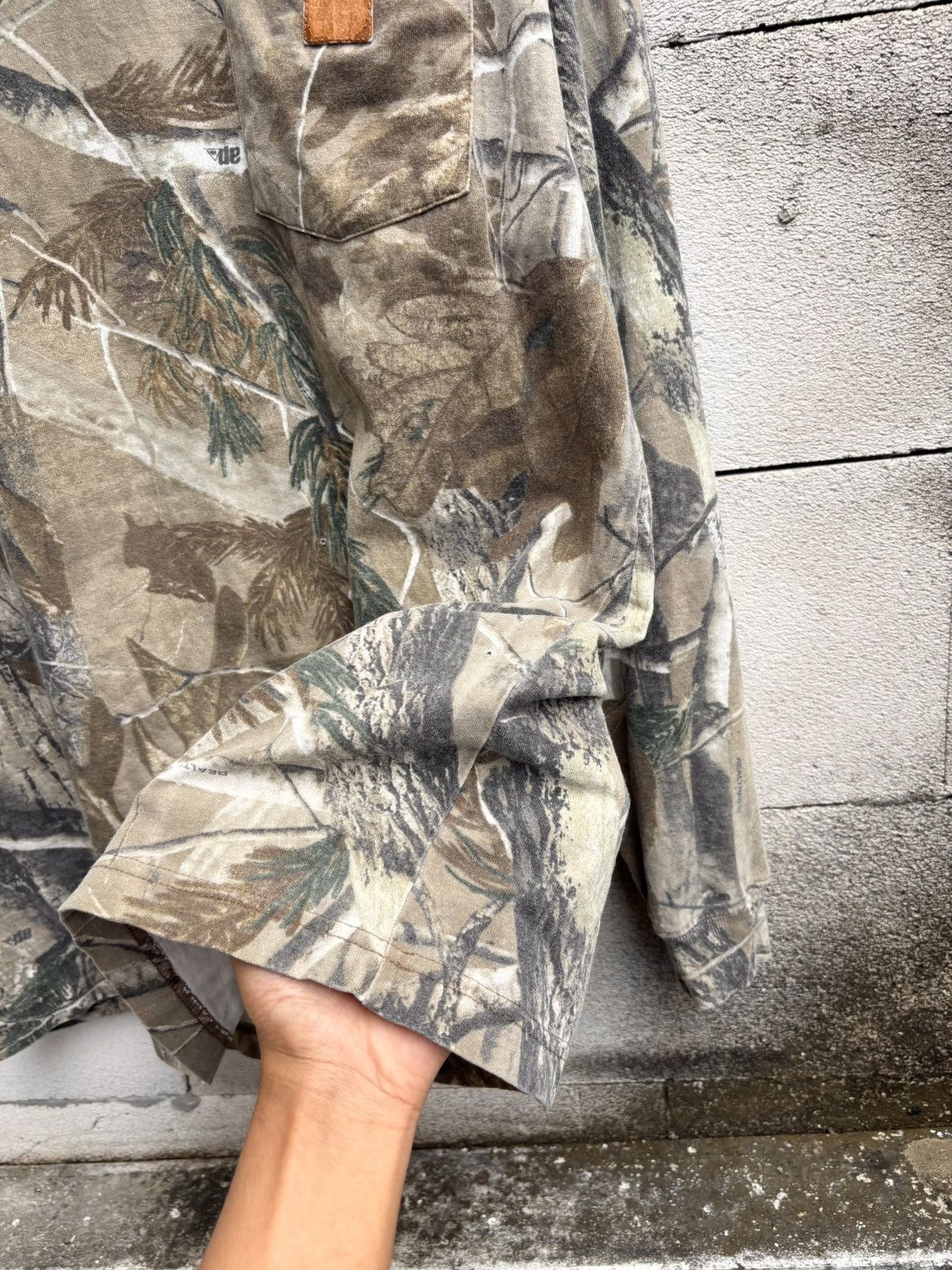 Carhartt Carhartt Realtree Camo Long Sleeve T Shirt Size US L / EU 52-54 / 3 - 9 Thumbnail