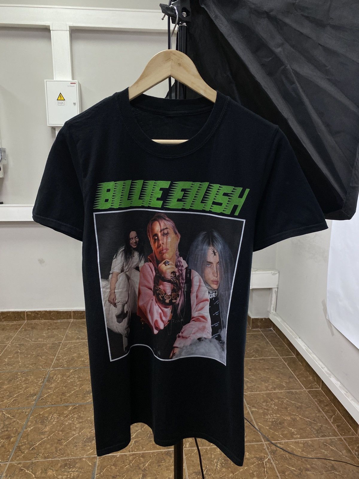 BILLIEILISH Billie Eilish Band T-shirt Band T Men's M size cotton black type Vintage Second Hand