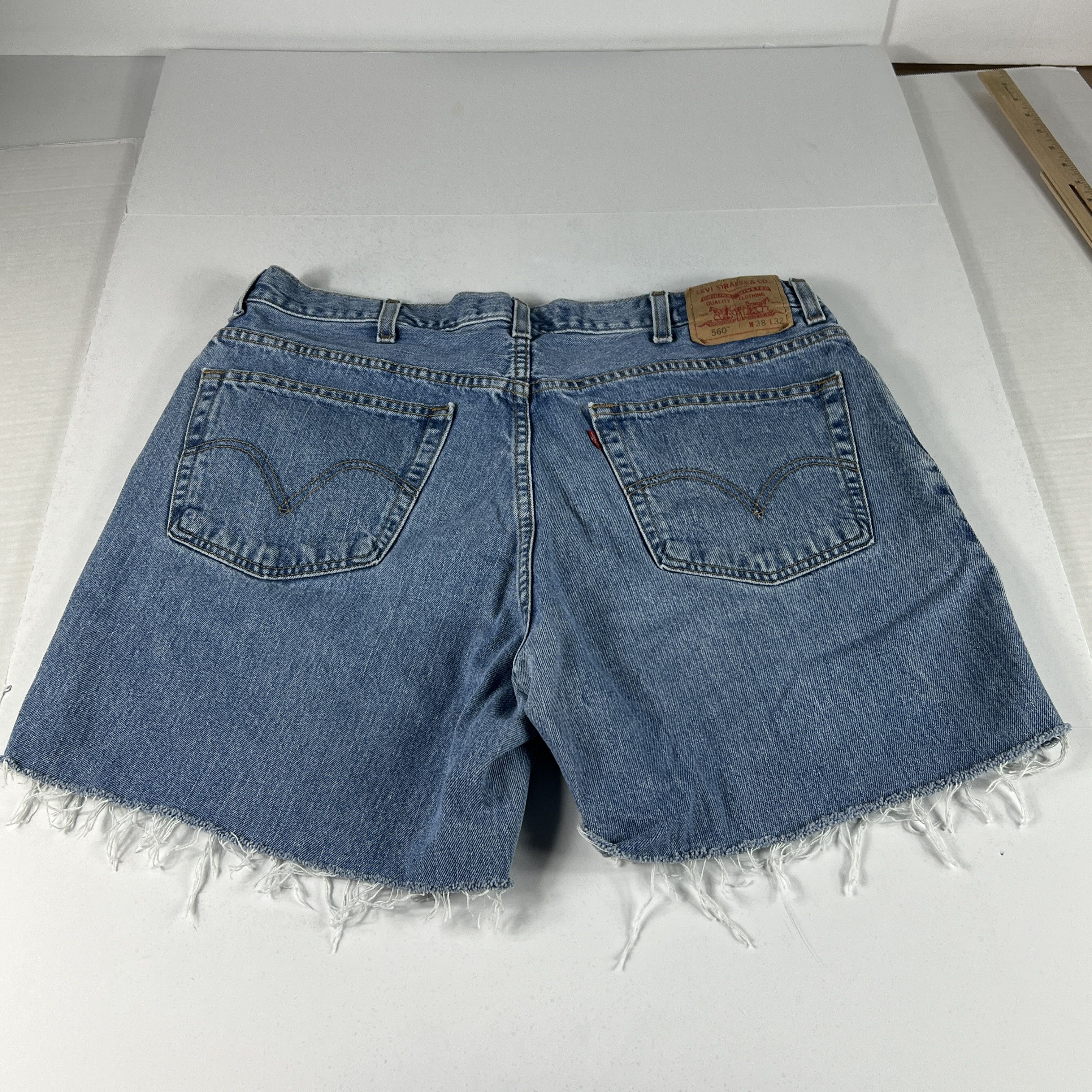 Levi's Y2K Levi's Jeans Shorts 560 Loose Cut Off Cotton Denim Jorts Size US 38 / EU 54 - 8 Thumbnail