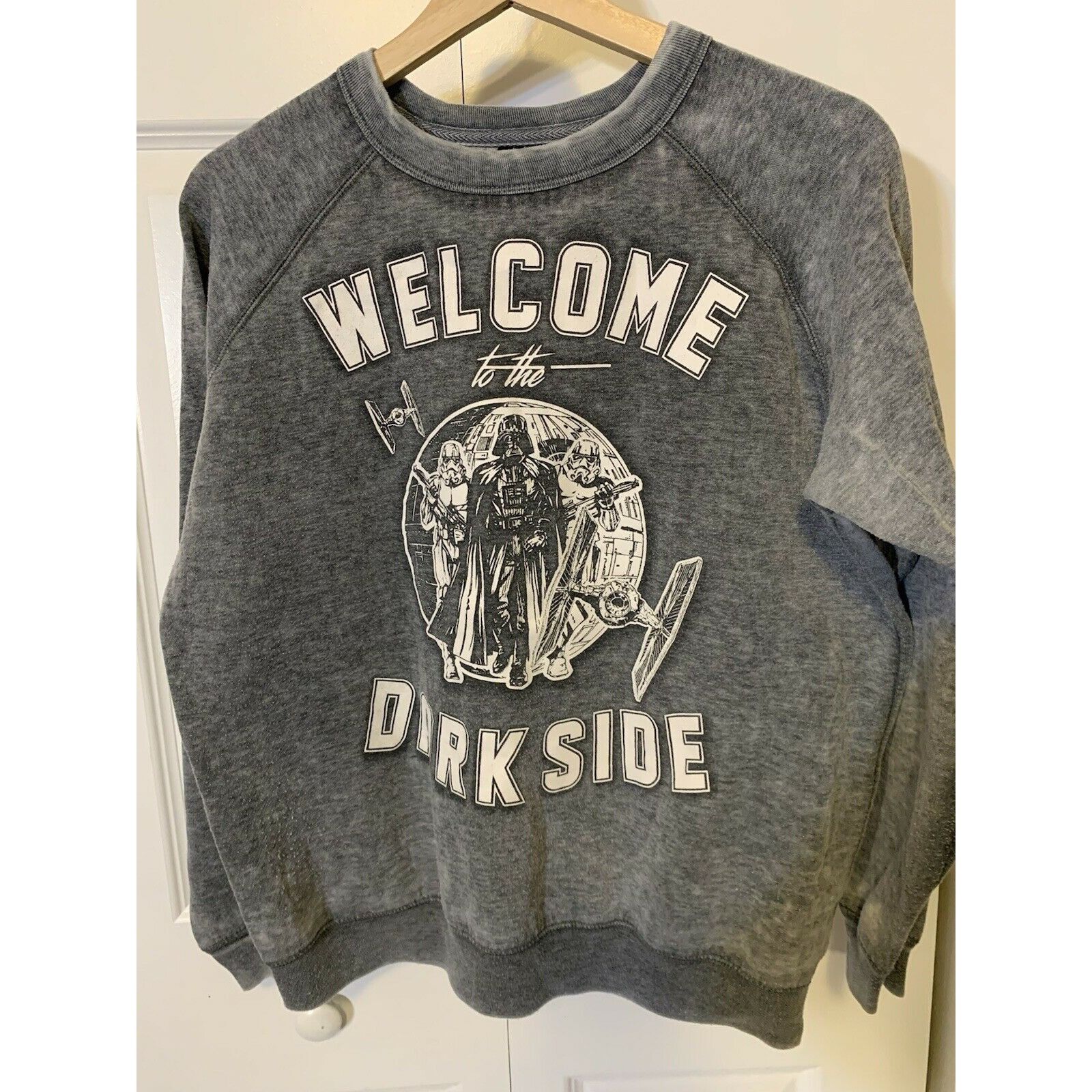 Star Wars Welcome To The Dark Side Sweat Men’s Sz L STAR WARS Darth Va Size US L / EU 52-54 / 3 - 6 Thumbnail