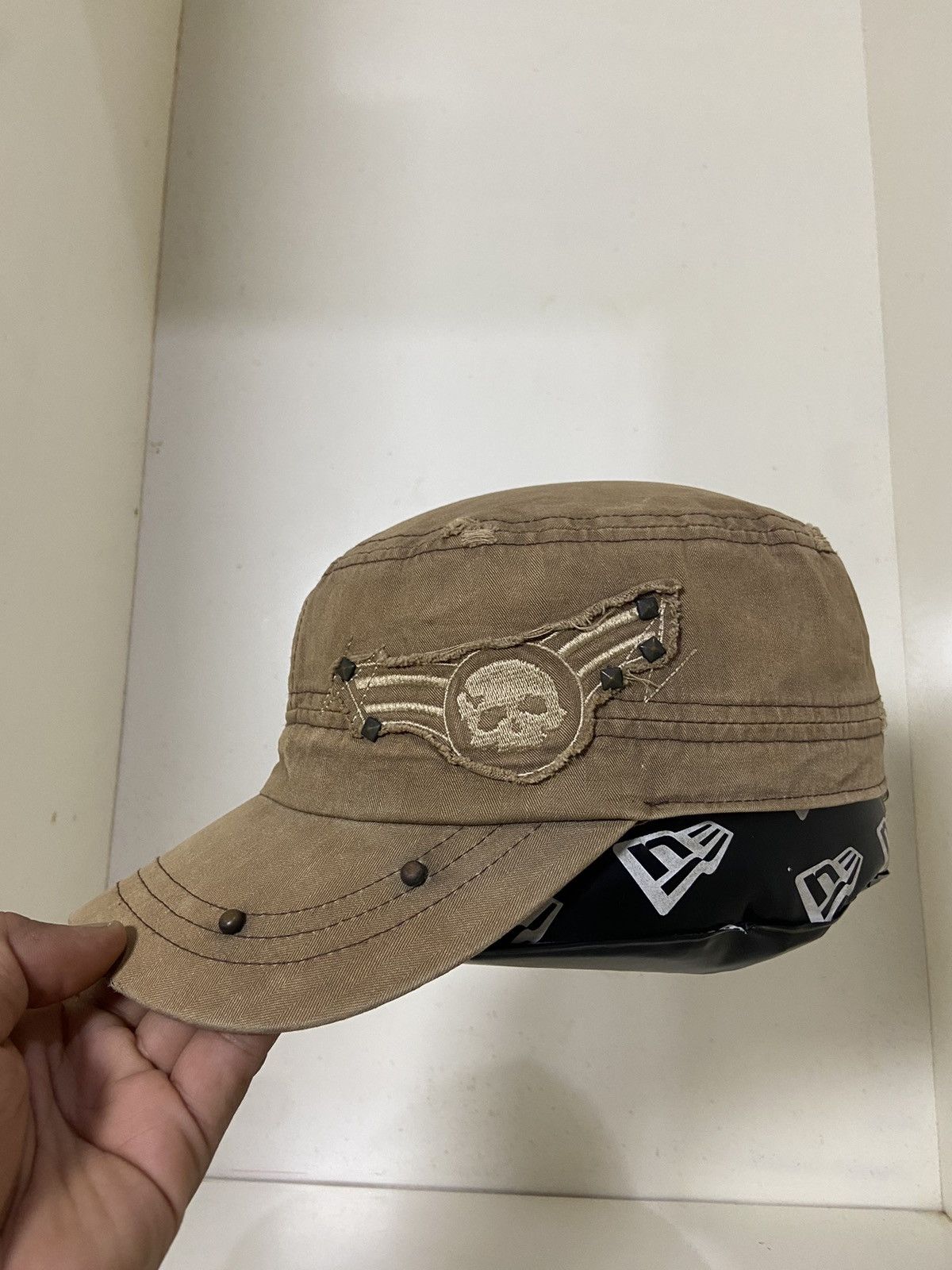 If Six Was Nine 2000s punk skull studded ifsixwasnine patrol hat Size ONE SIZE - 2 Thumbnail