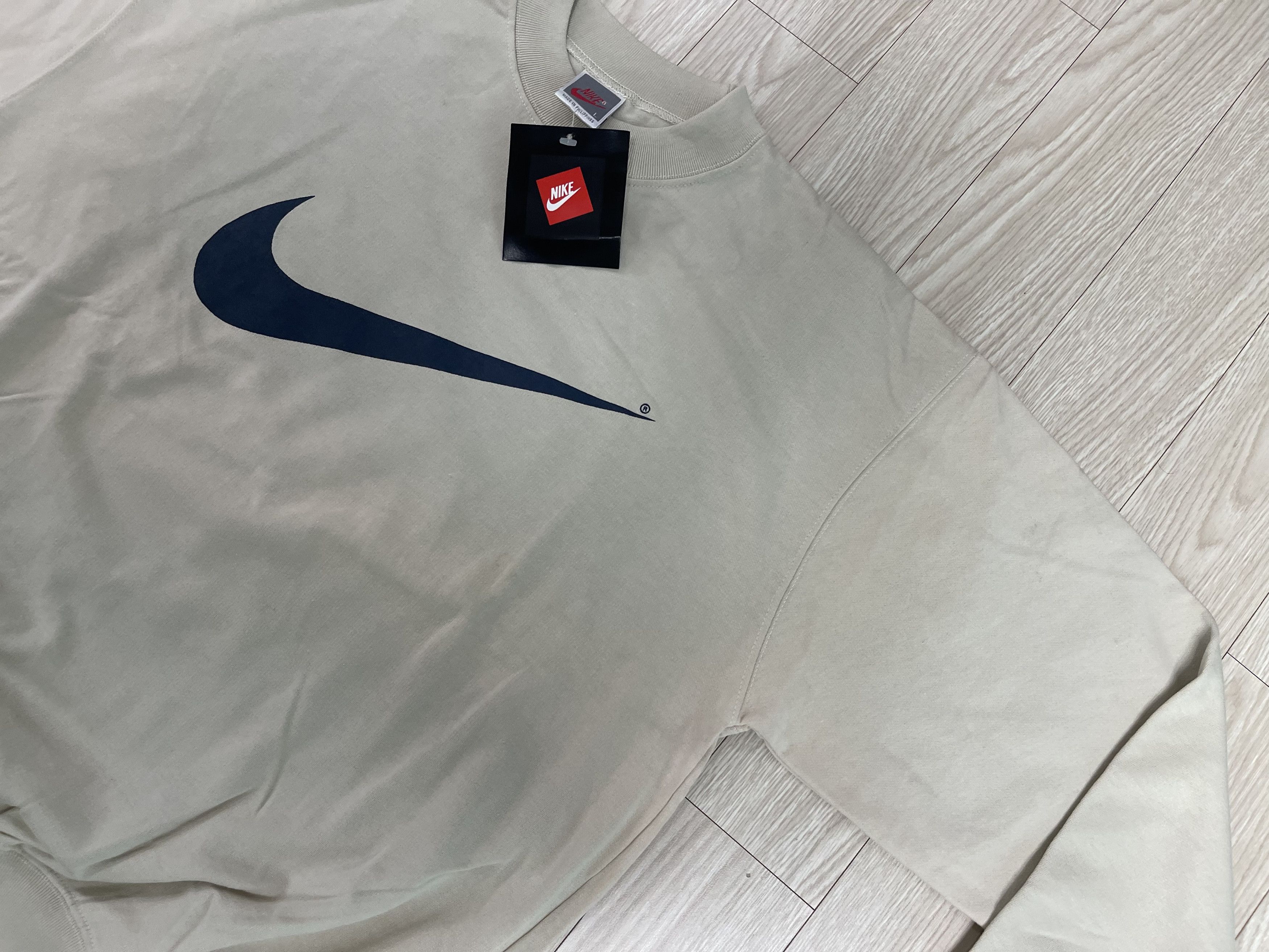 Nike Nike Red Tag Old 90’s Vintage Sweatshirt 1990 Beige L Size US L / EU 52-54 / 3 - 3 Thumbnail