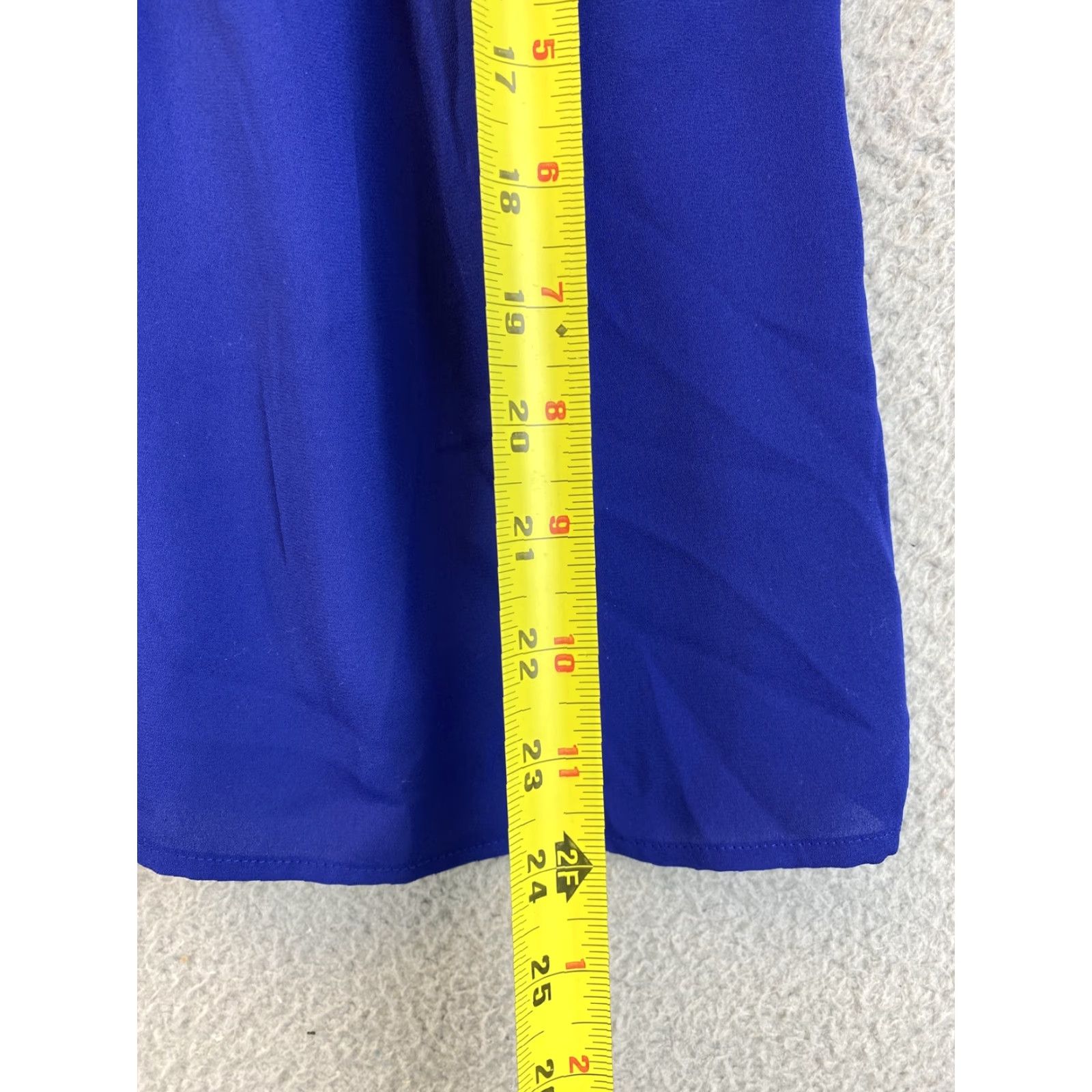 J.Crew J.CREW Shirt Tank Adult 4P Ladies Blue Cotton Ruffled Sleeveless Round Neck Casual 4P Women Size S / US 4 / IT 40 - 3 Thumbnail