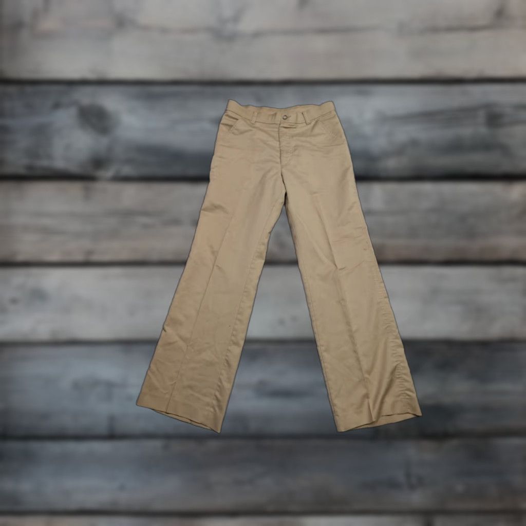 Levi's VINTAGE Levi's Pants Mens 32x30 Beige Chino Straight 5-Pocket Design Casual Retro Fit Mens Size US 32 / EU 48 - 1 Thumbnail
