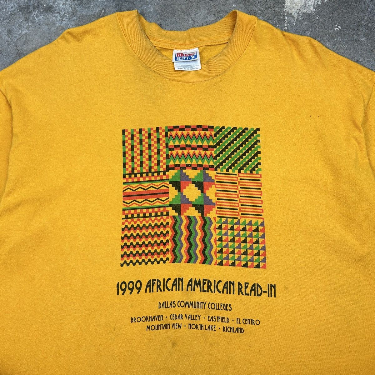 Vintage 1999 African American Read In Size US XL / EU 56 / 4 - 5 Thumbnail