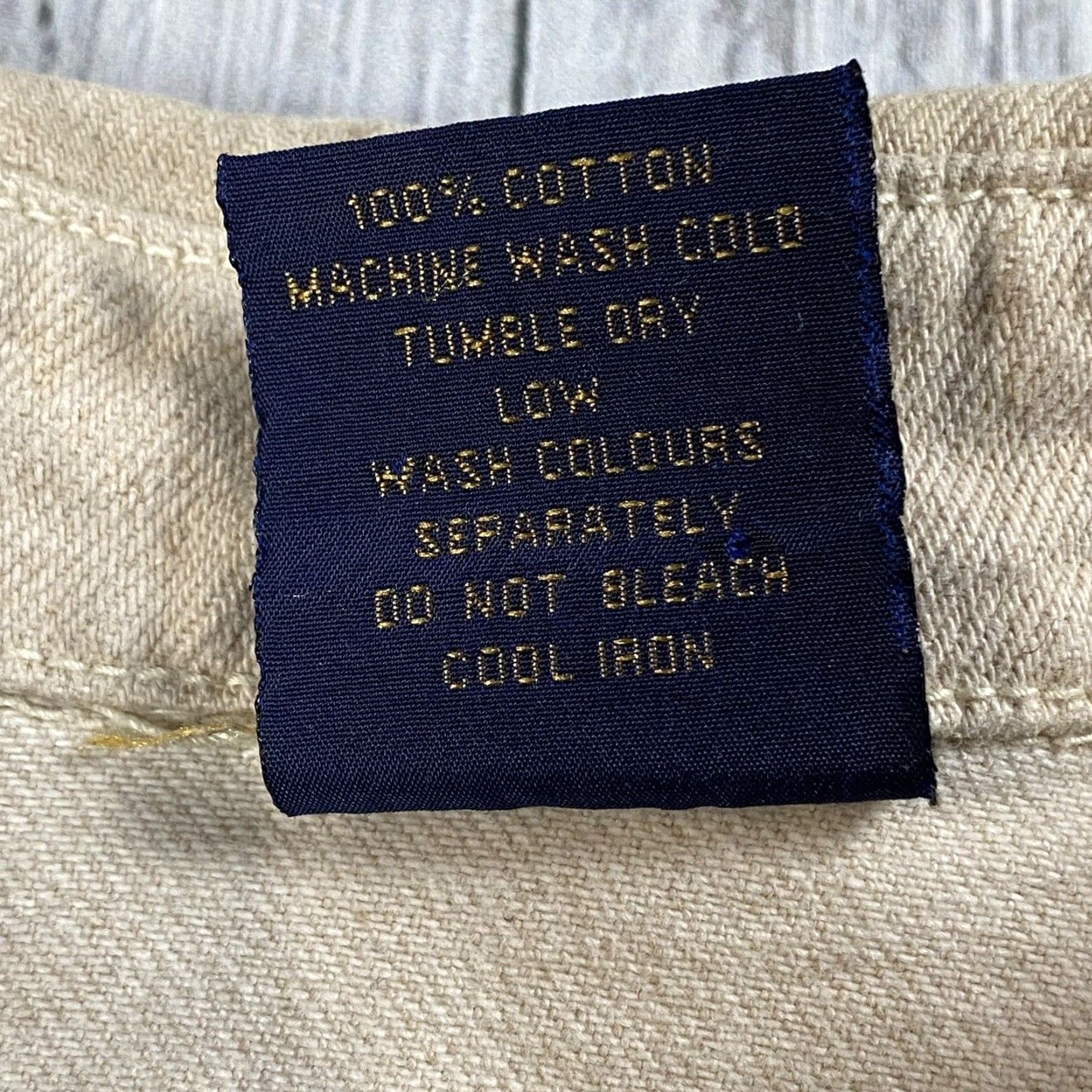 Karl Kani VINTAGE Karl Kani Jeans Denim Jacket Shirt 2PAC Era Large Mens Beige 2Pac Hip Hop 90s Oversized Casual Jacket Size US L / EU 52-54 / 3 - 7 Thumbnail