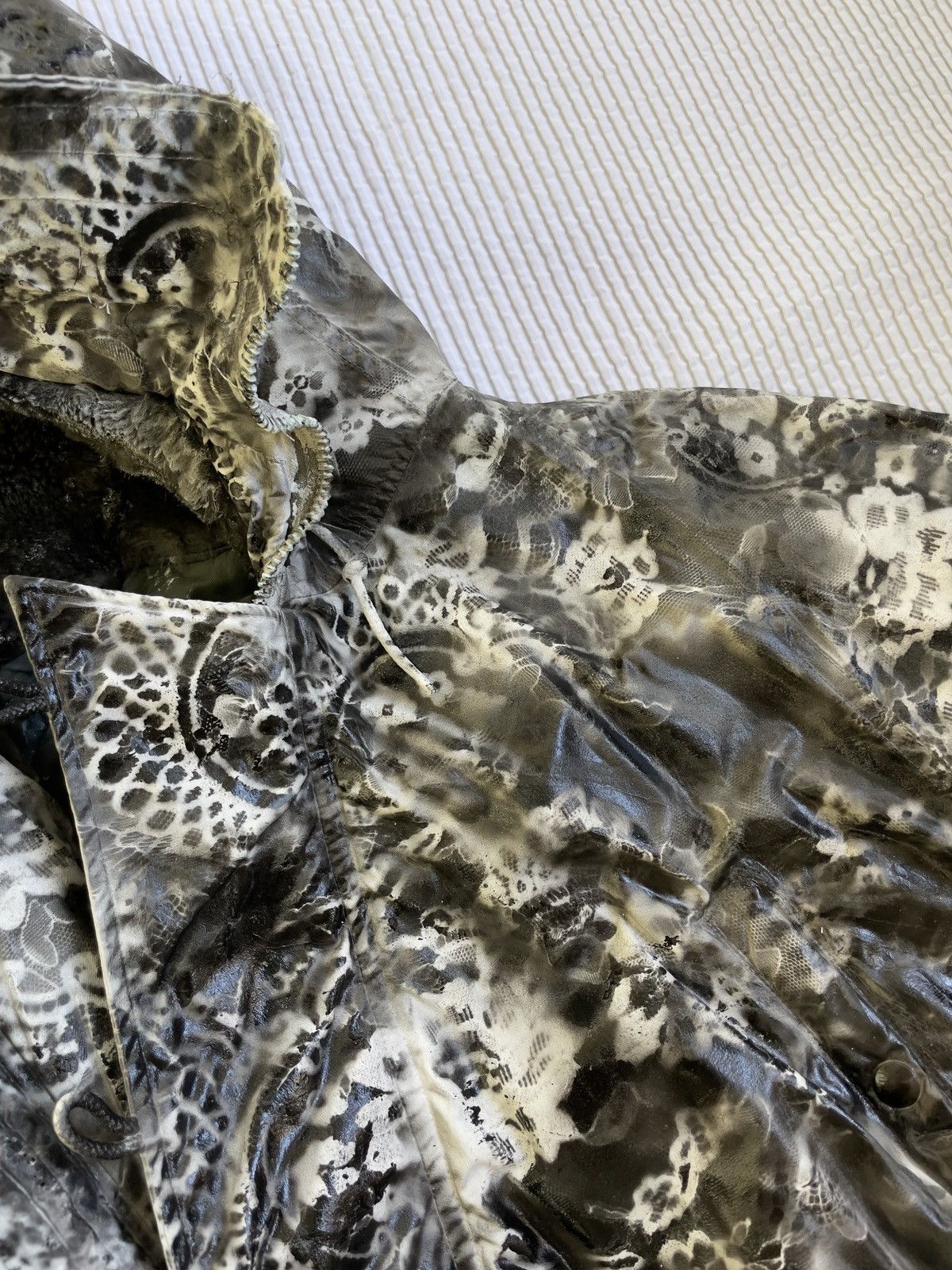 Handmade Perfect Sexy Print Parka Size US XL / EU 56 / 4 - 11 Thumbnail