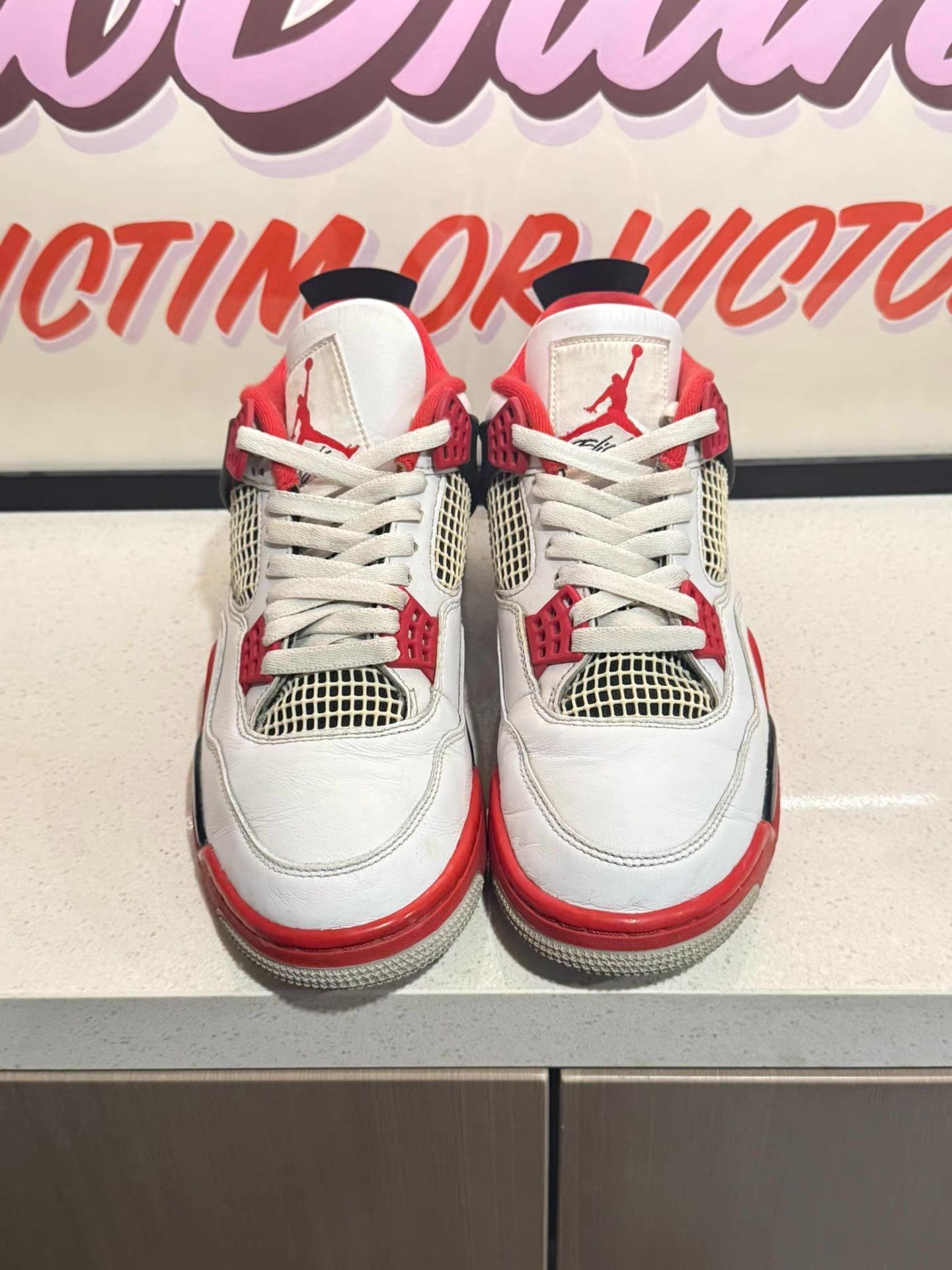Nike Jordan Air Jordan 4 Retro Fire Red shoes。Ｑ20 Size US 8 / EU 41 - 2 Thumbnail
