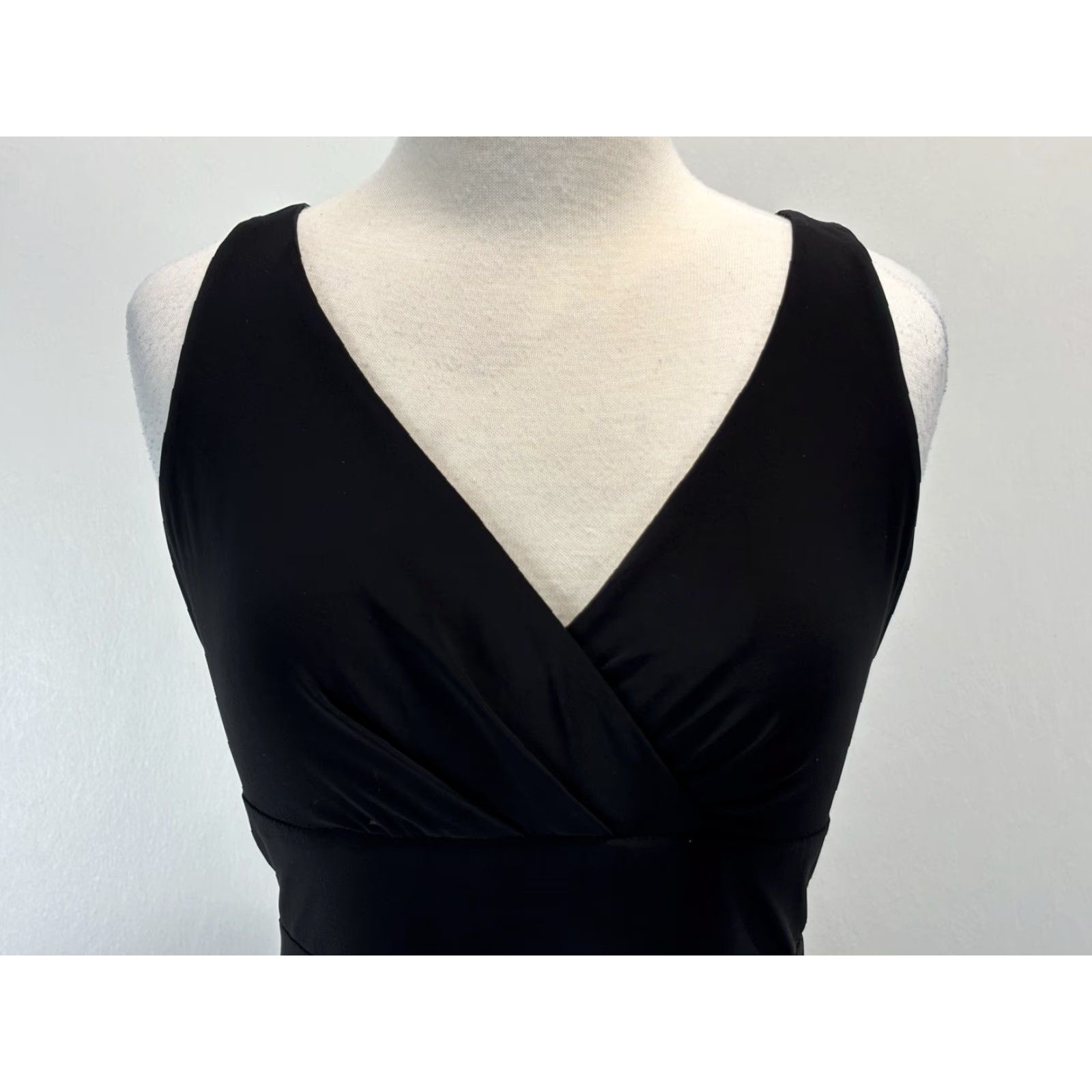 Ralph Lauren Lauren Ralph Lauren Maxi Dress Women Black Size 8 Long Sleeveless V-Neck Cocktail Party Size M / US 6-8 / IT 42-44 - 5 Thumbnail